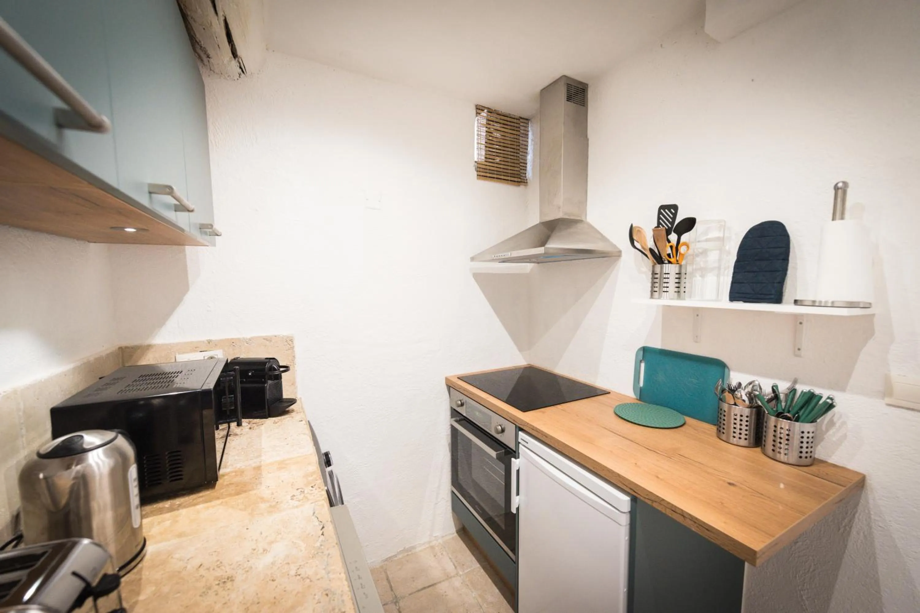 Kitchen or kitchenette in la bastide de l'adrech