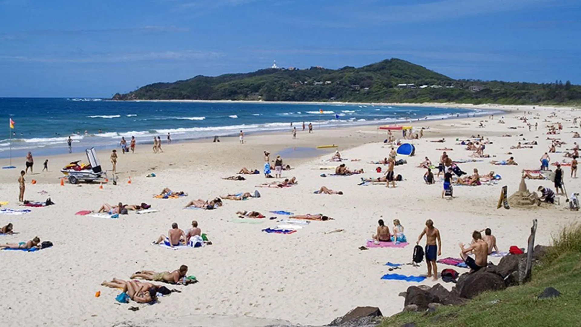 Beach in Cavvanbah - Byron Bay