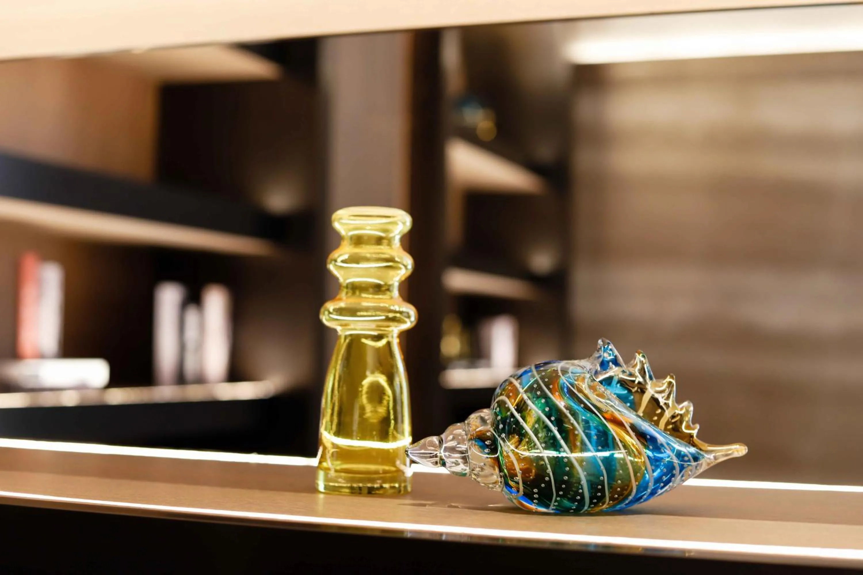 Restaurant/places to eat in Pullman Haikou