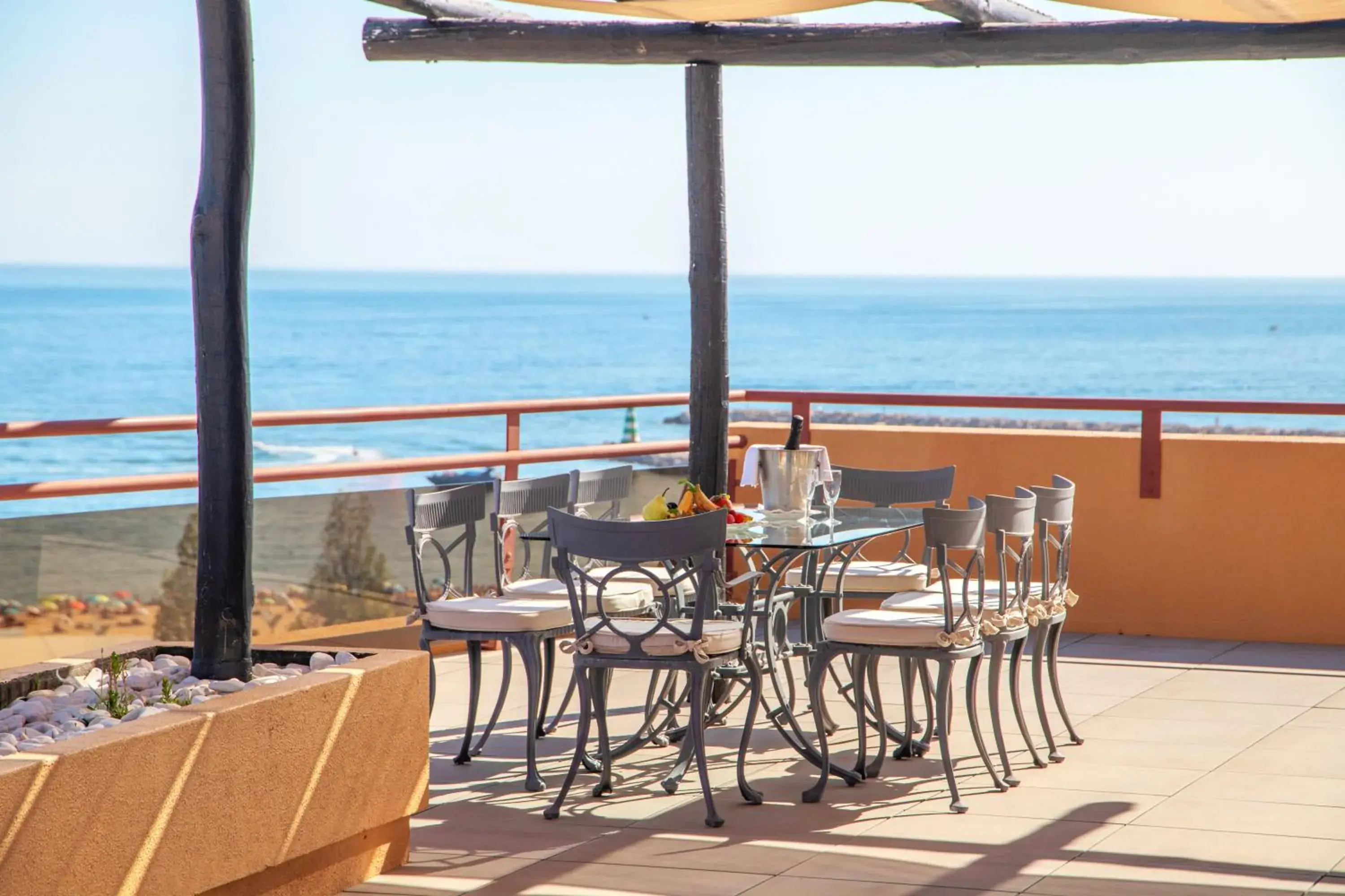 Master Suite in Dom Pedro Marina Master Suite in Dom Pedro Marina