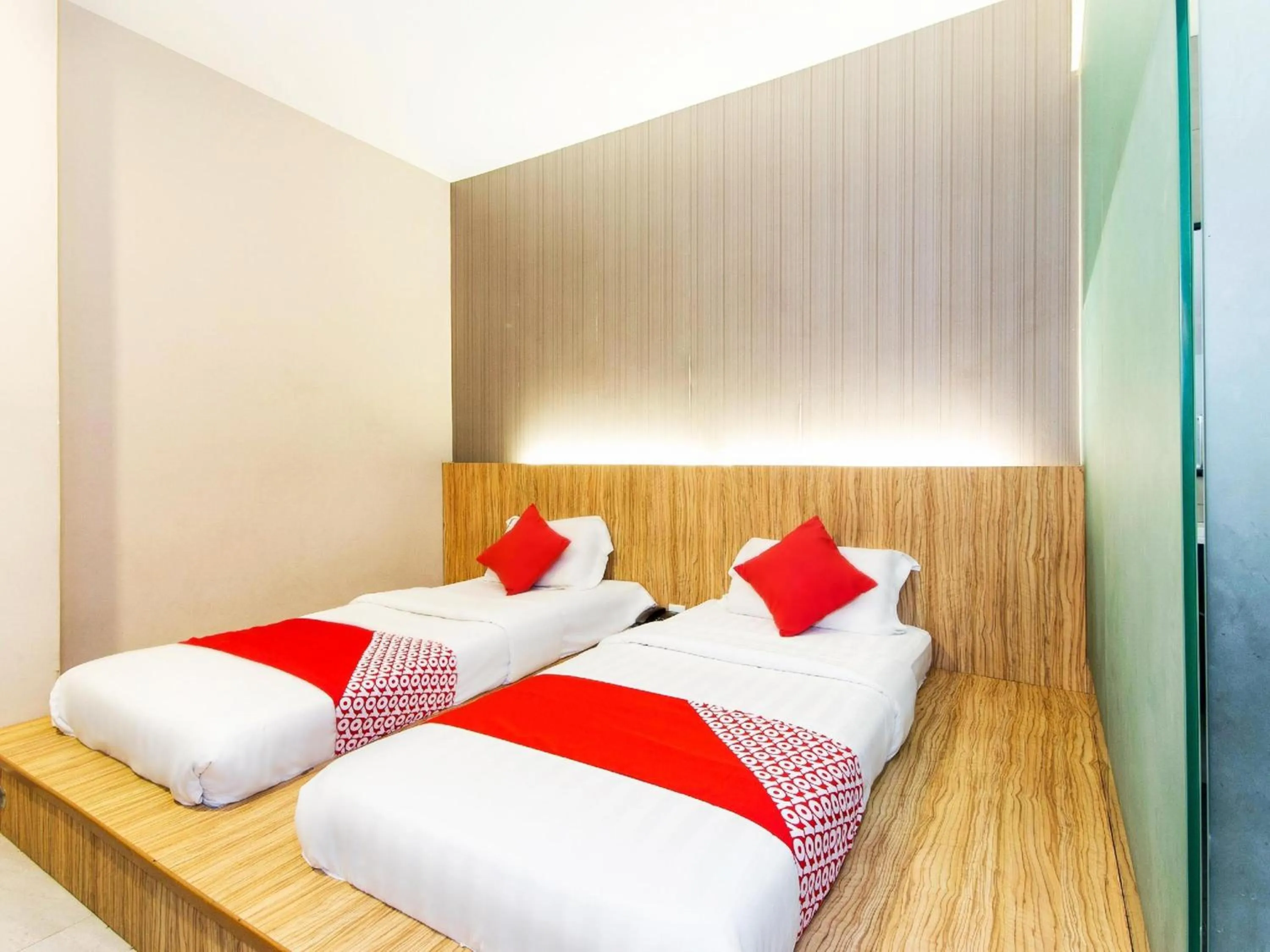 Photo of the whole room, Bed in Hotel O 340 Comfort Hotel