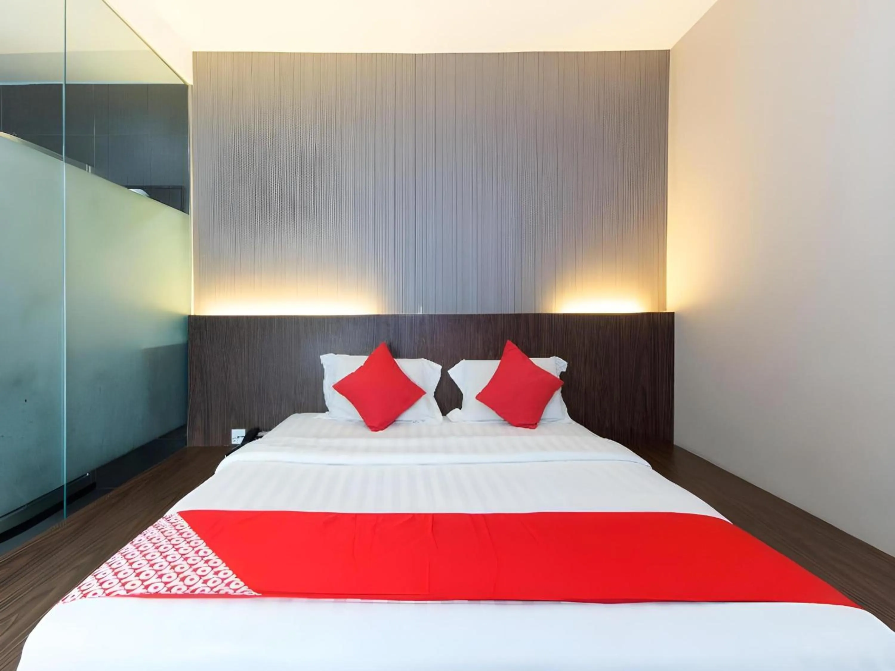 Photo of the whole room, Bed in Hotel O 340 Comfort Hotel