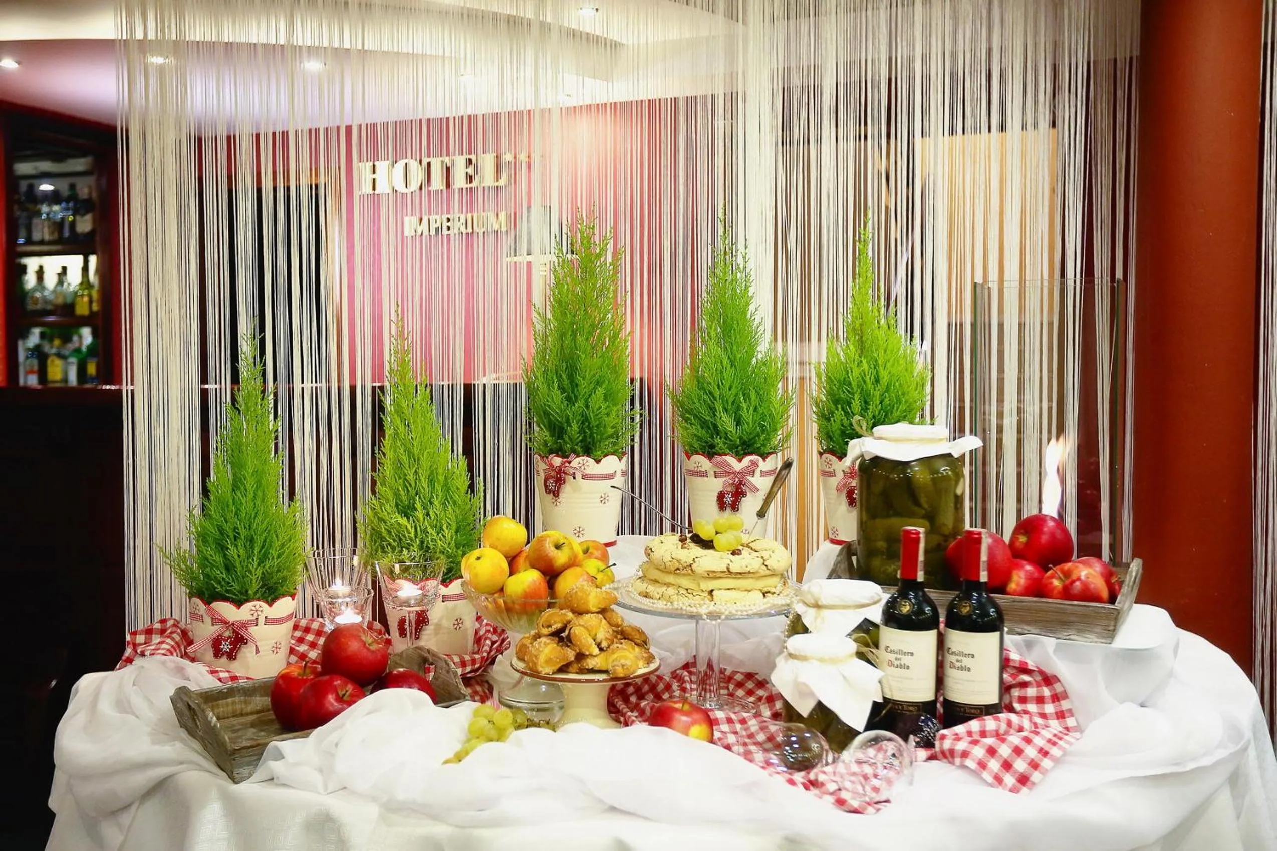 Food and drinks in Hotel Imperium