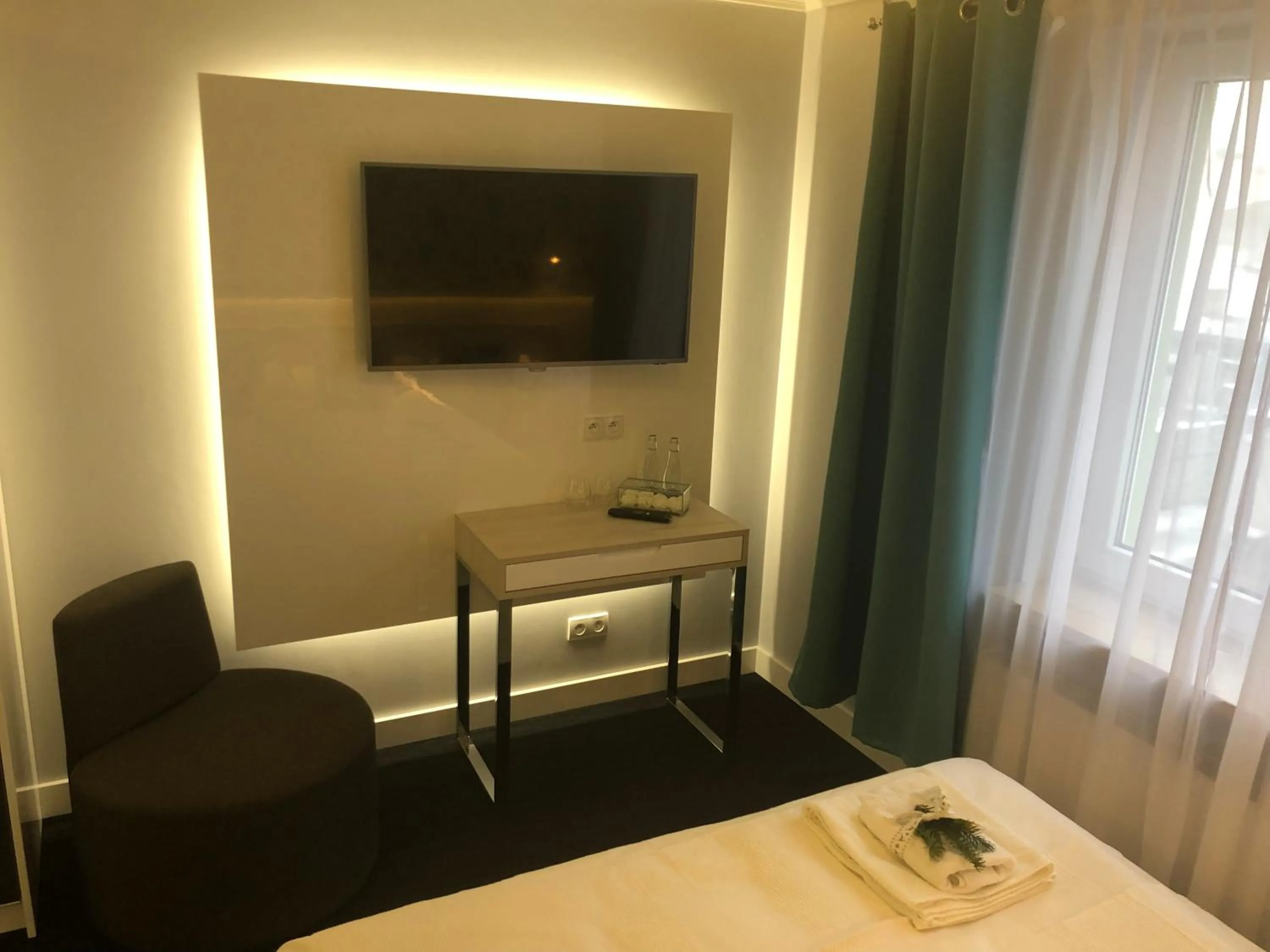 Bed in Hotel Imperium