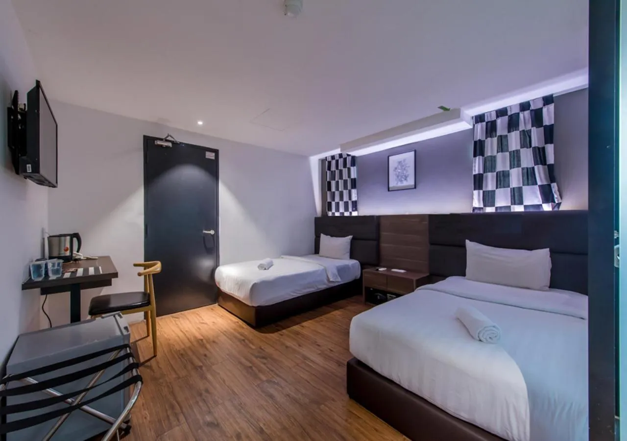 Deluxe Twin Room in Stella Hotel - Johor Bahru