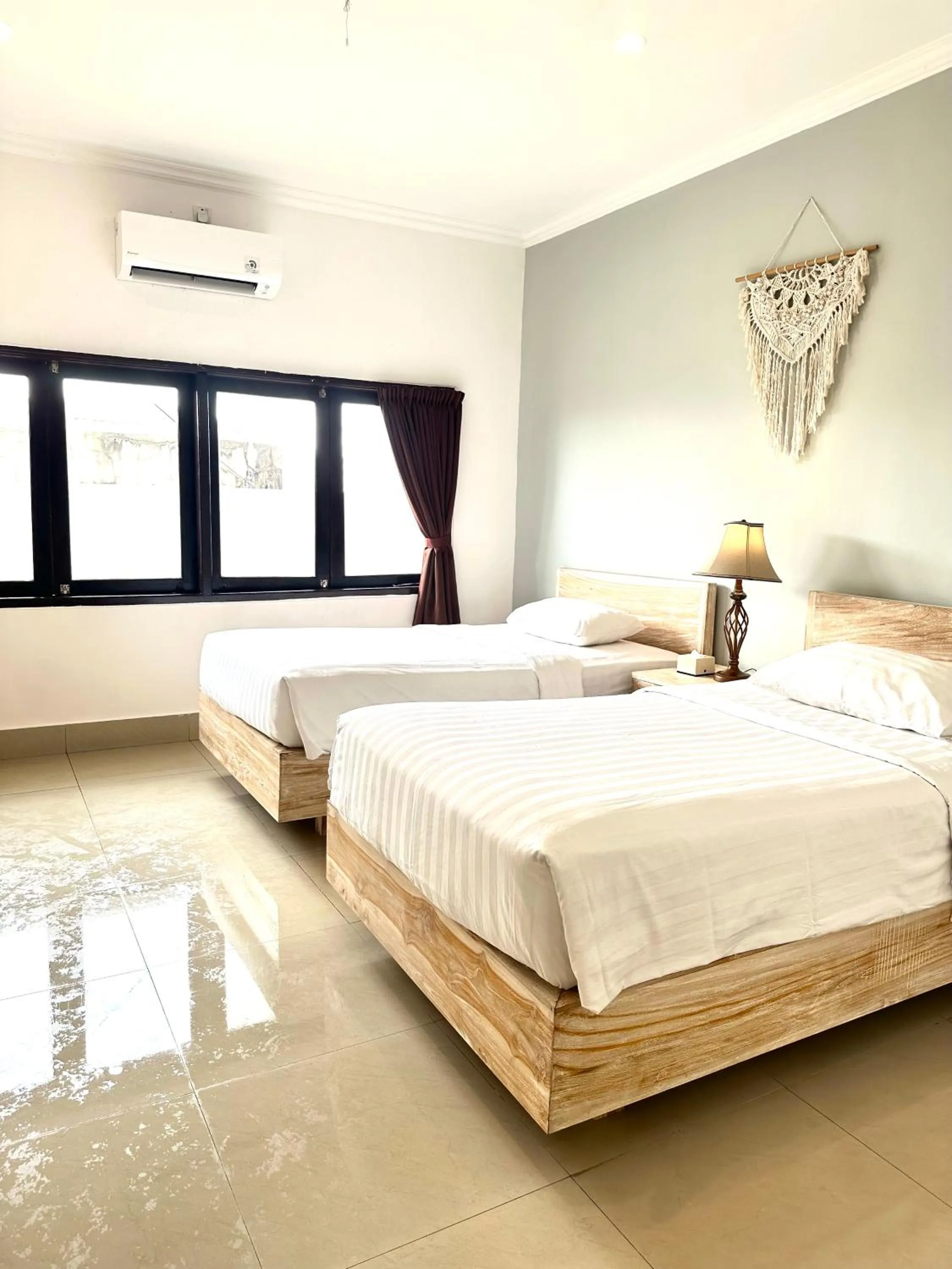 Bedroom, Bed in Radha Bali Hotel