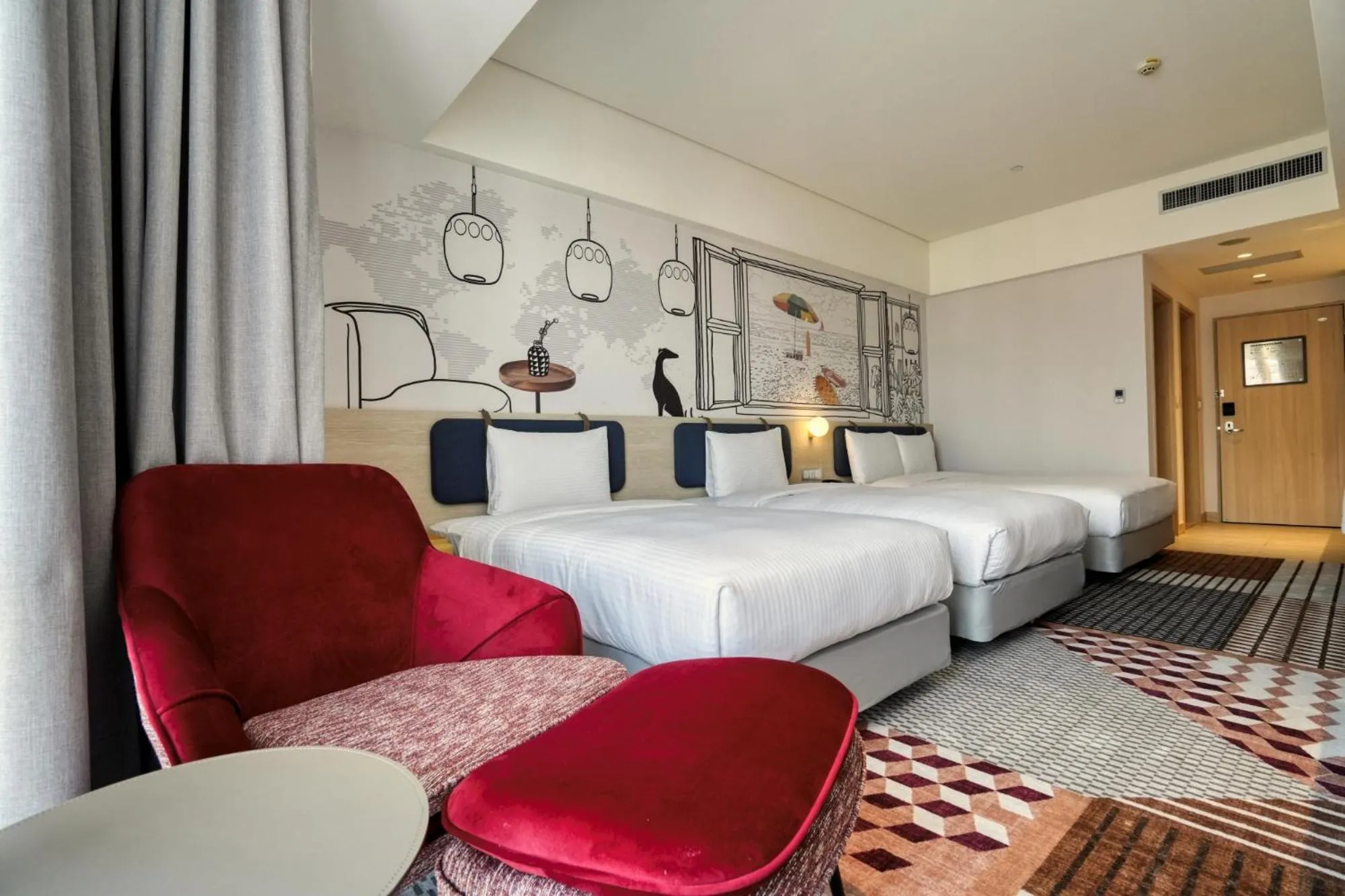 Photo of the whole room, Bed in Two Tails Hotel Luzhou