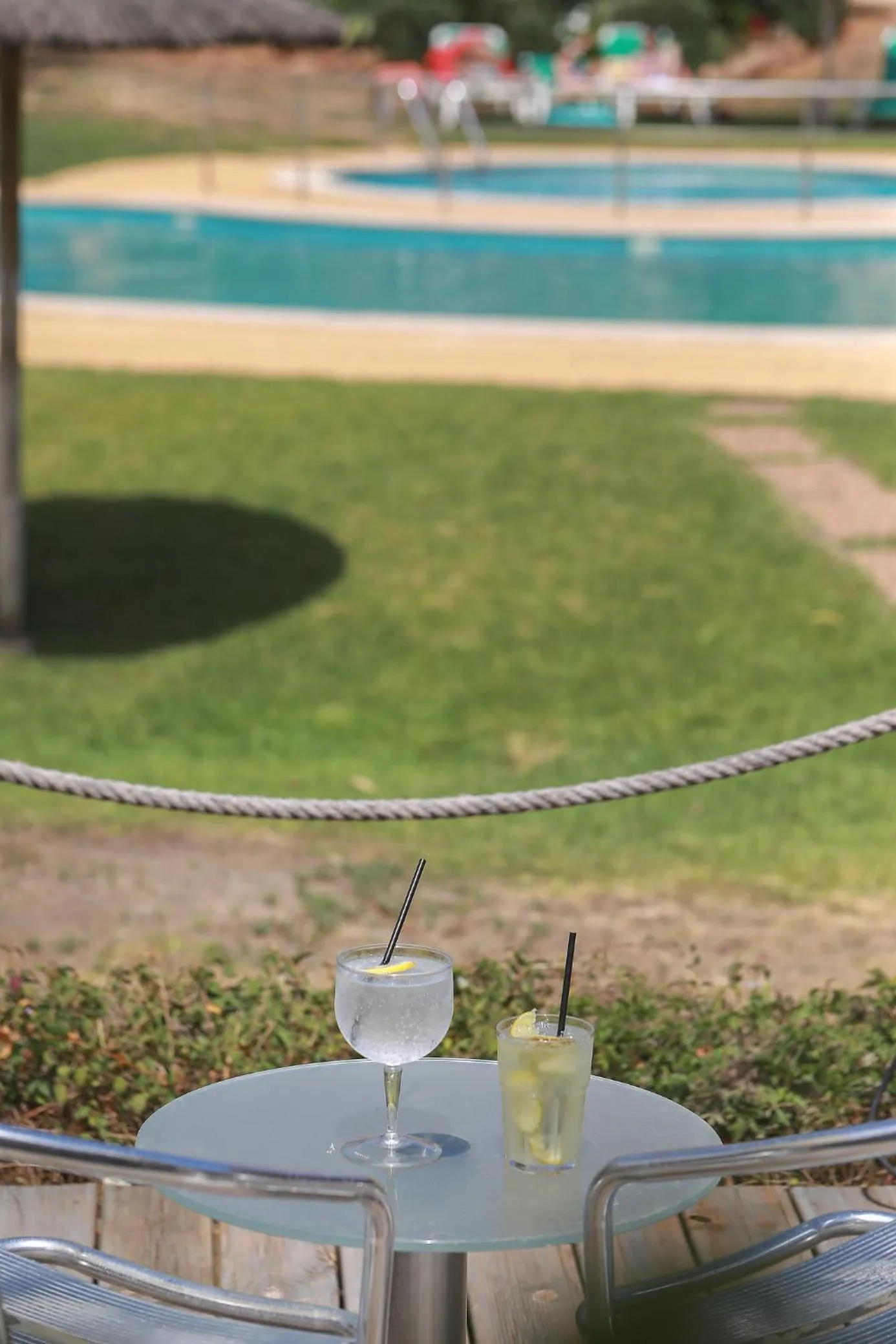 Food and drinks in Clube Maria Luisa