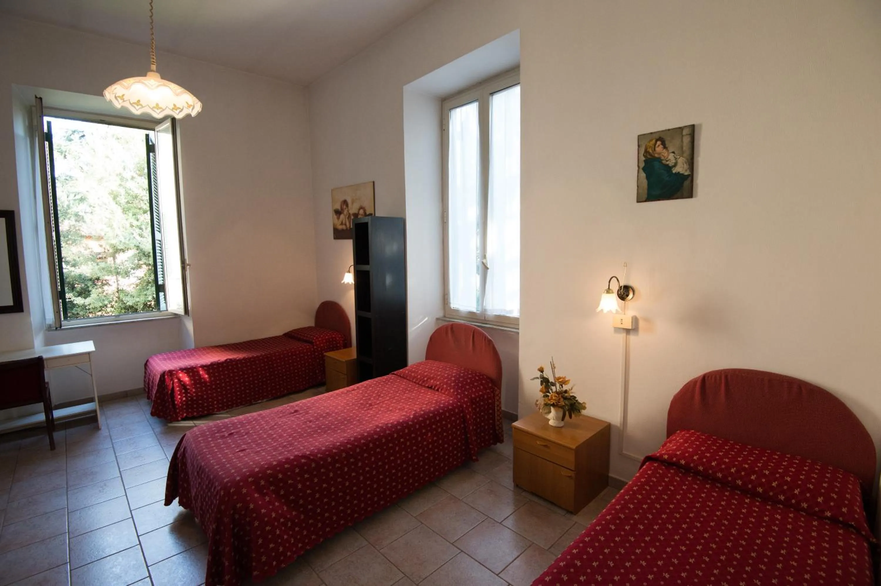 Bed in Hotel Major Aventinus