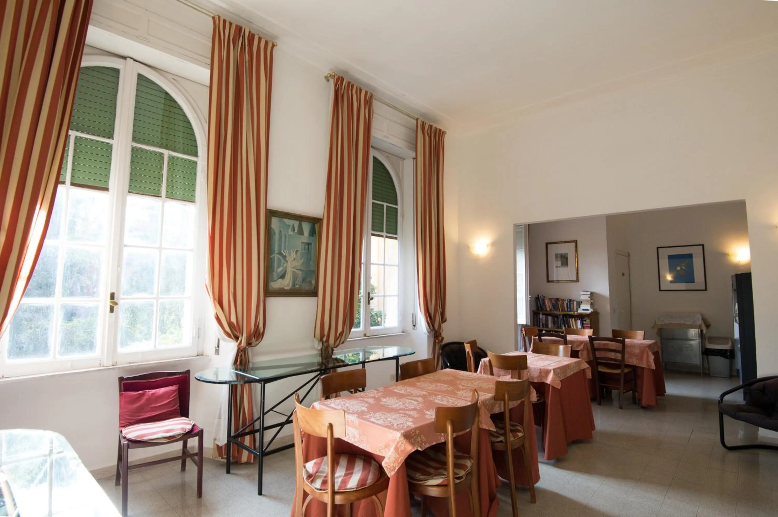 Restaurant/places to eat in Hotel Major Aventinus