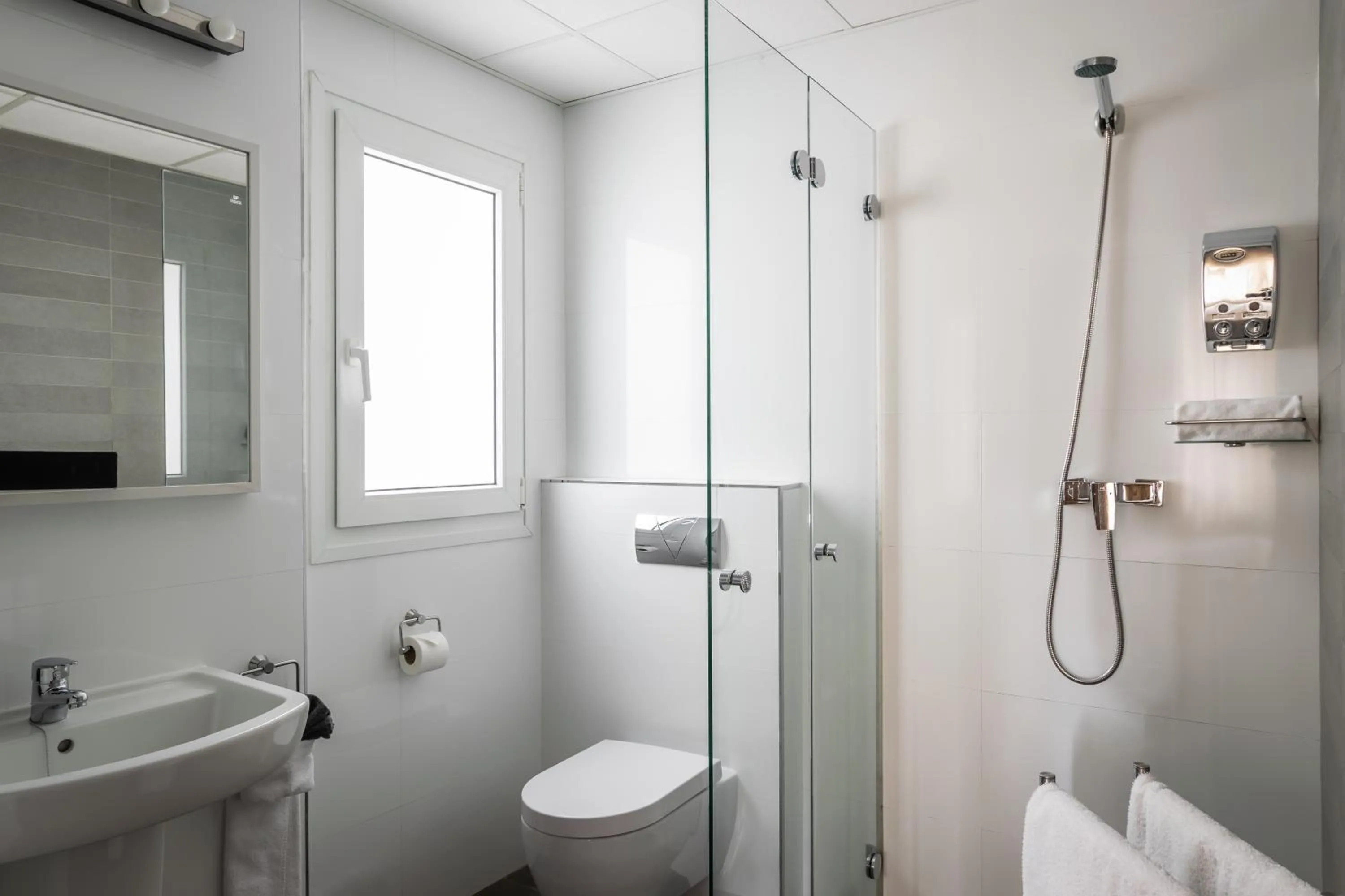 Bathroom in BYPILLOW Villa Lorena Adults Recommended