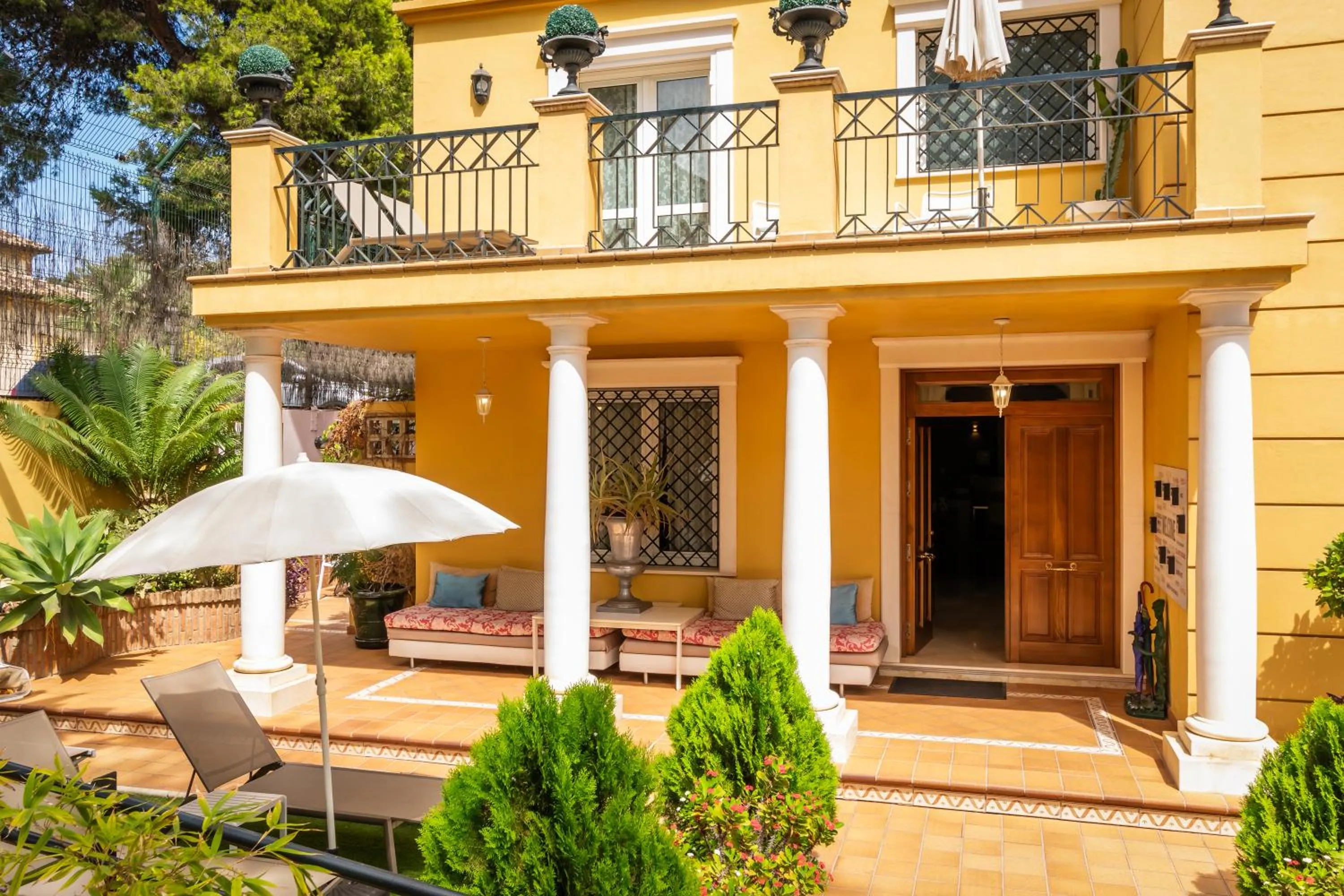 Facade/entrance in BYPILLOW Villa Lorena Adults Recommended