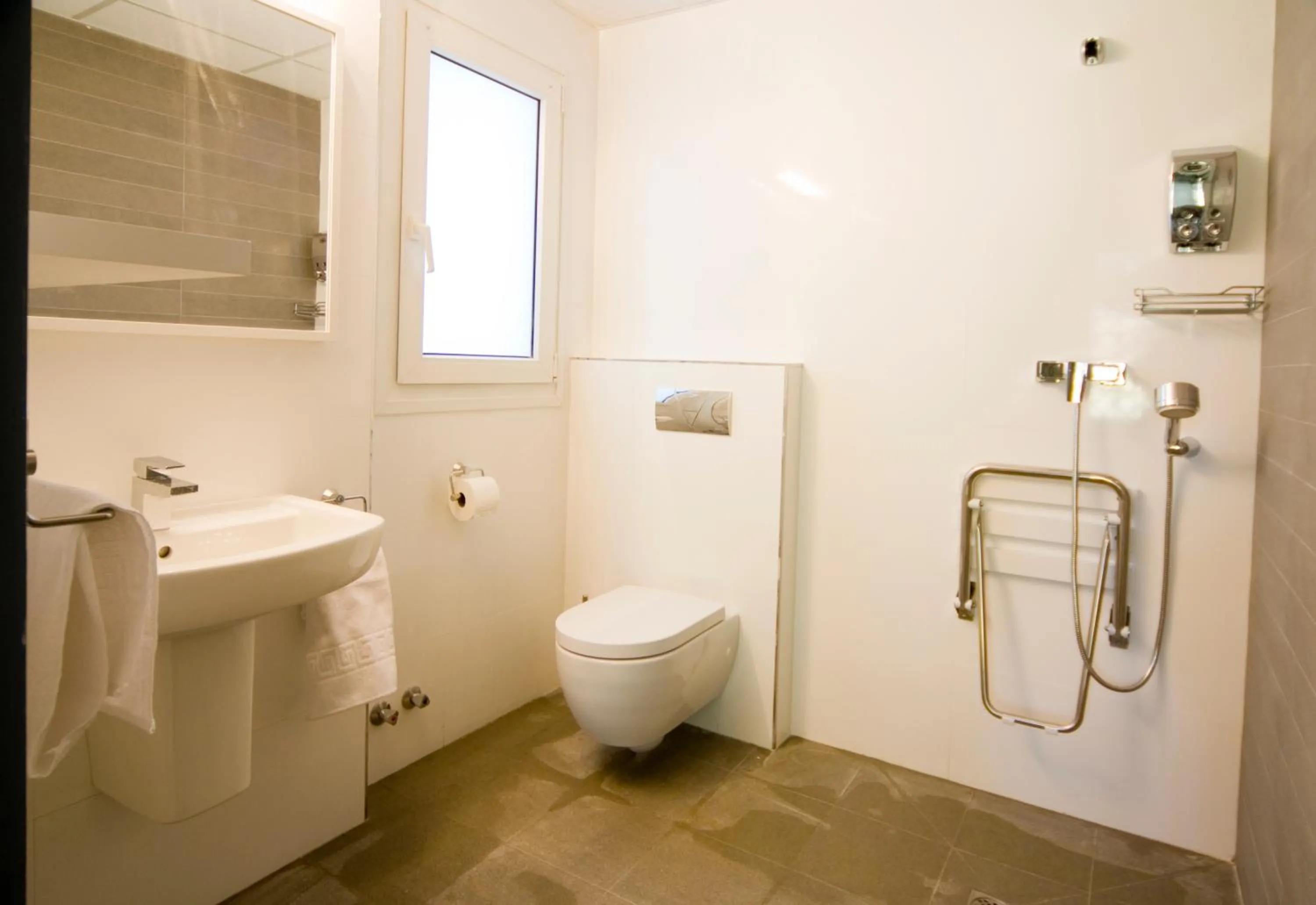 Bathroom in Hotel Boutique Villa Lorena by Charming Stay Adults Recommended