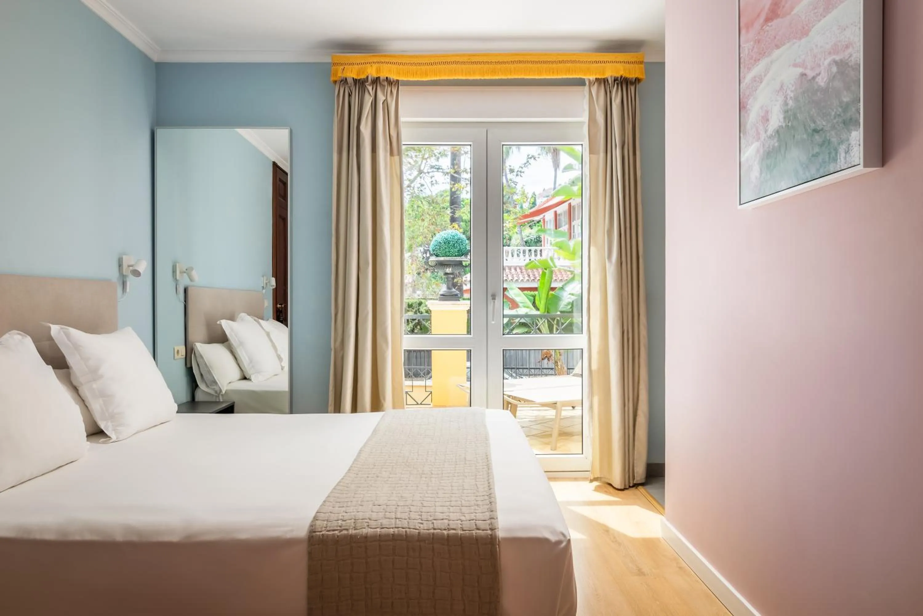 Photo of the whole room, Bed in BYPILLOW Villa Lorena Adults Recommended