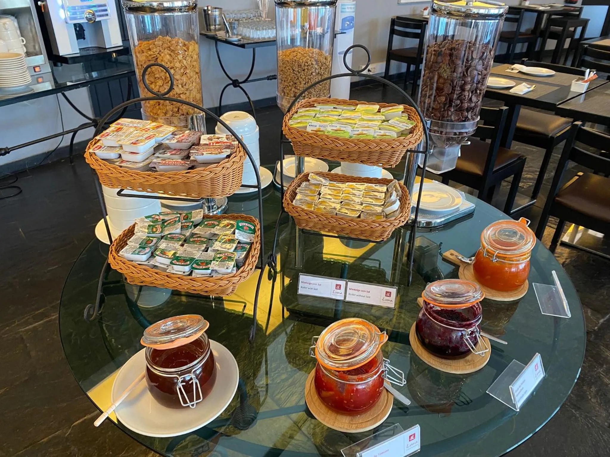 Breakfast in Luna Hotel dos Carqueijais - Serra da Estrela