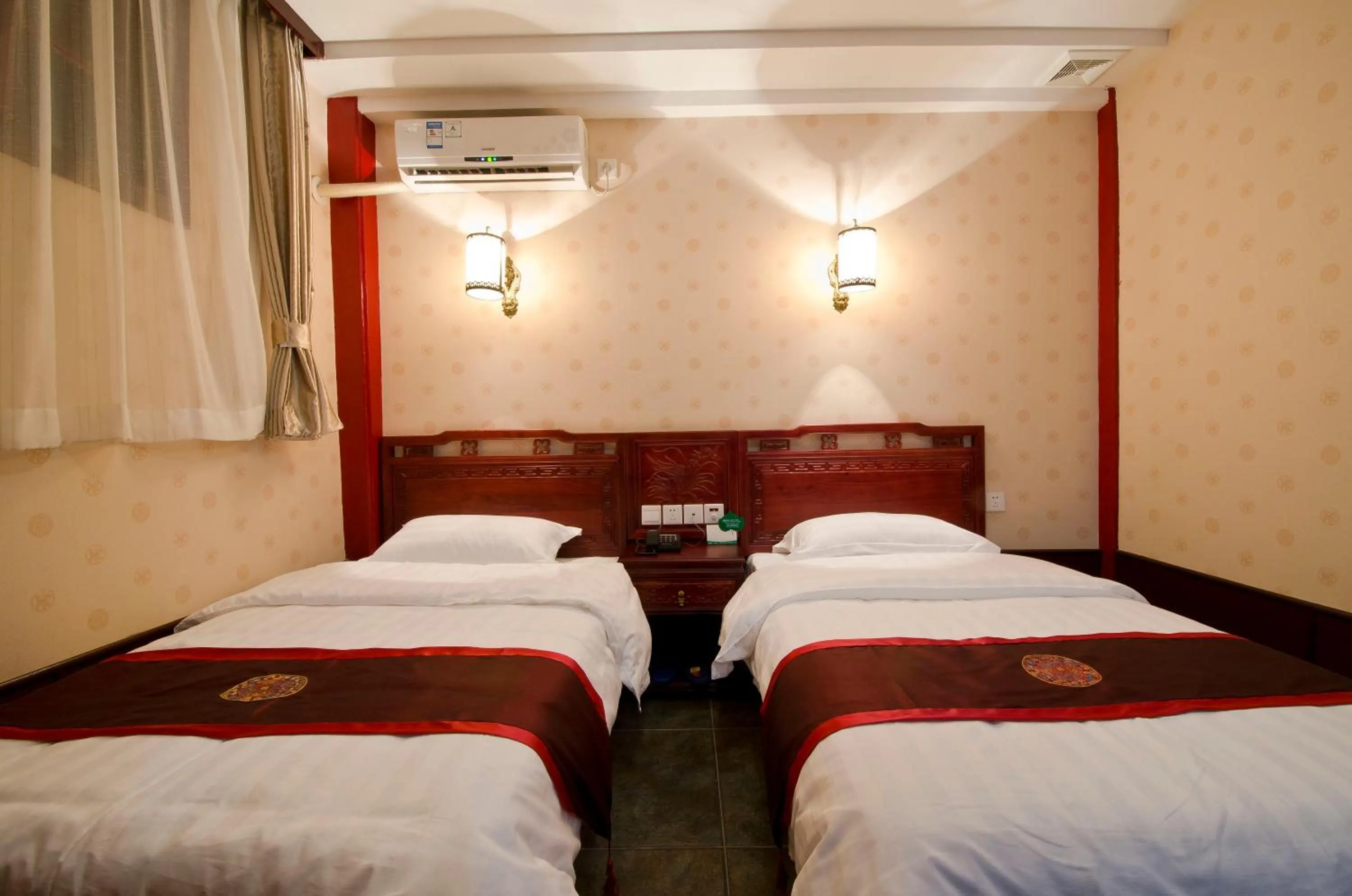 Bed in Qianmen Courtyard Hotel