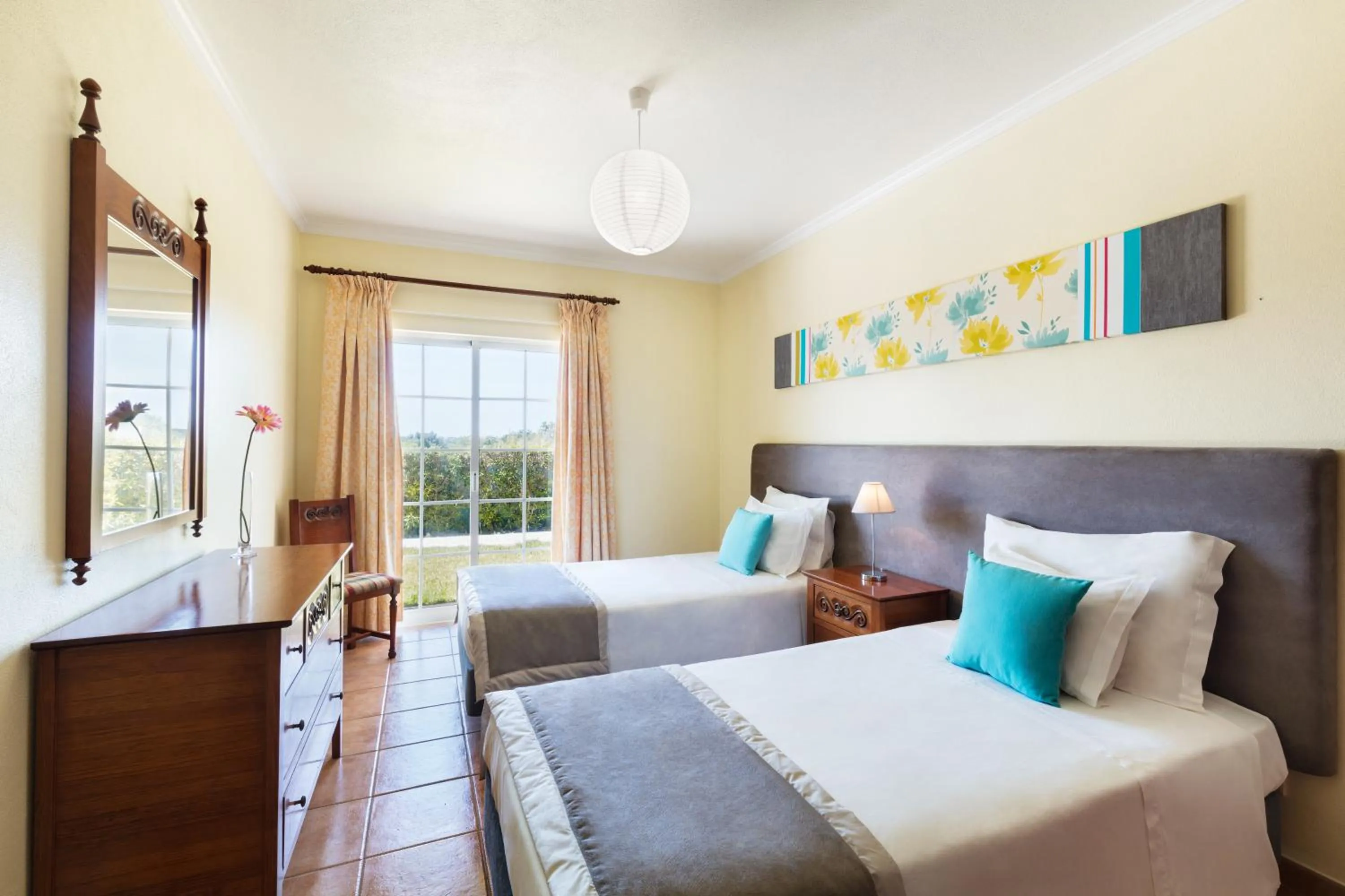 Photo of the whole room, Bed in Villas Barrocal