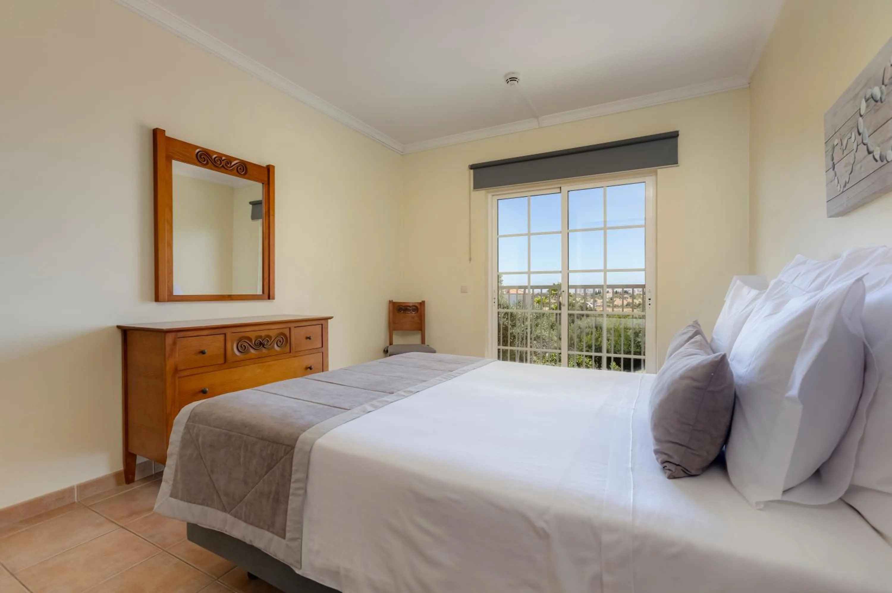 Bedroom, Bed in Villas Barrocal