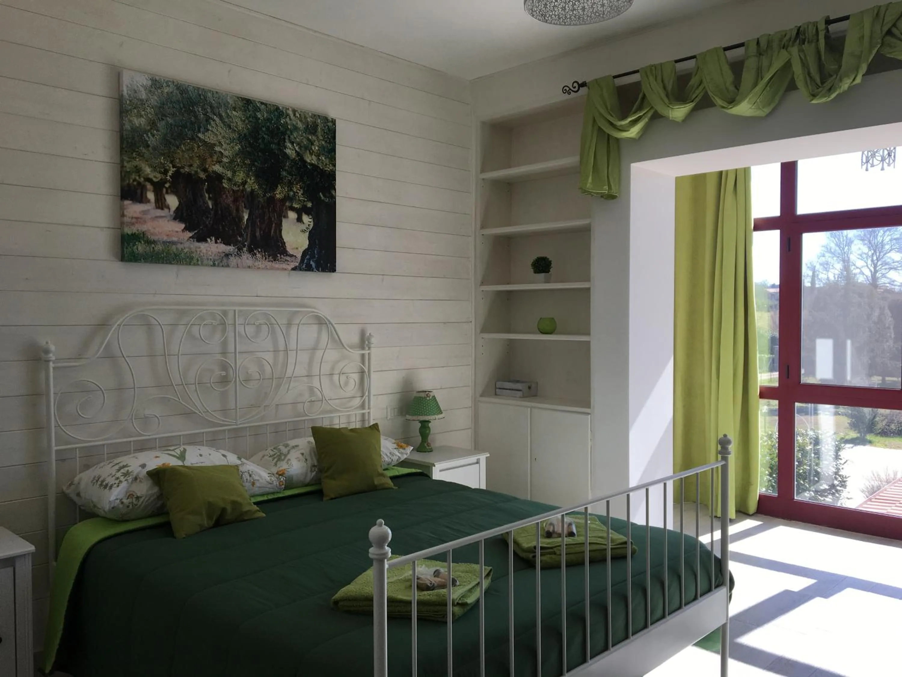 Bedroom, Bed in Il Profumo della Natura B&B