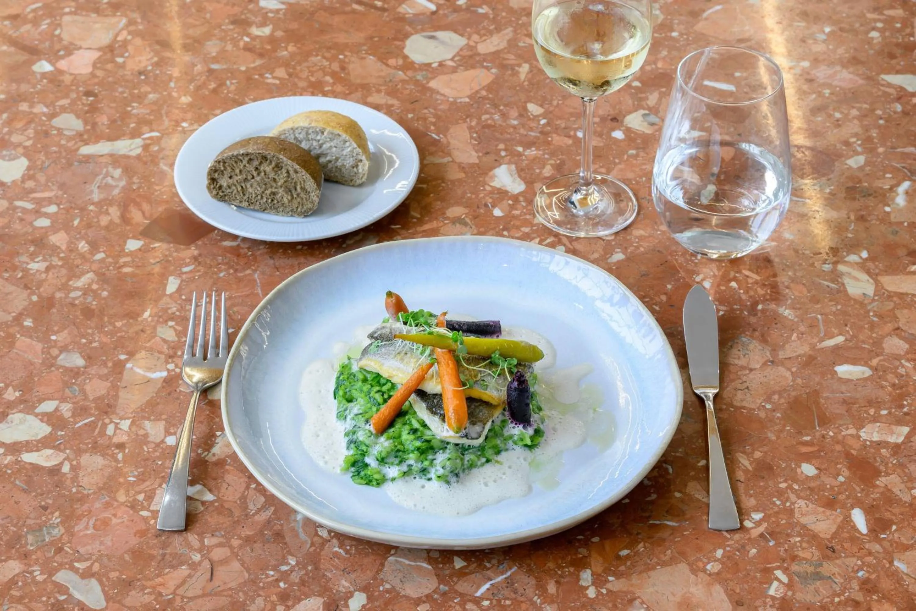 Food and drinks in Hotel Coimbra Aeminium Affiliated by Meliá