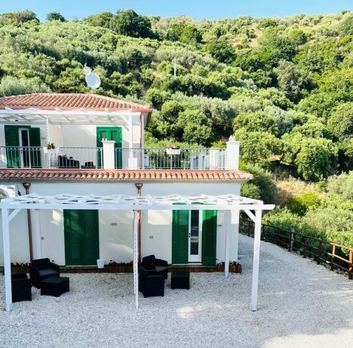 Country House “ Il Mandorlo”