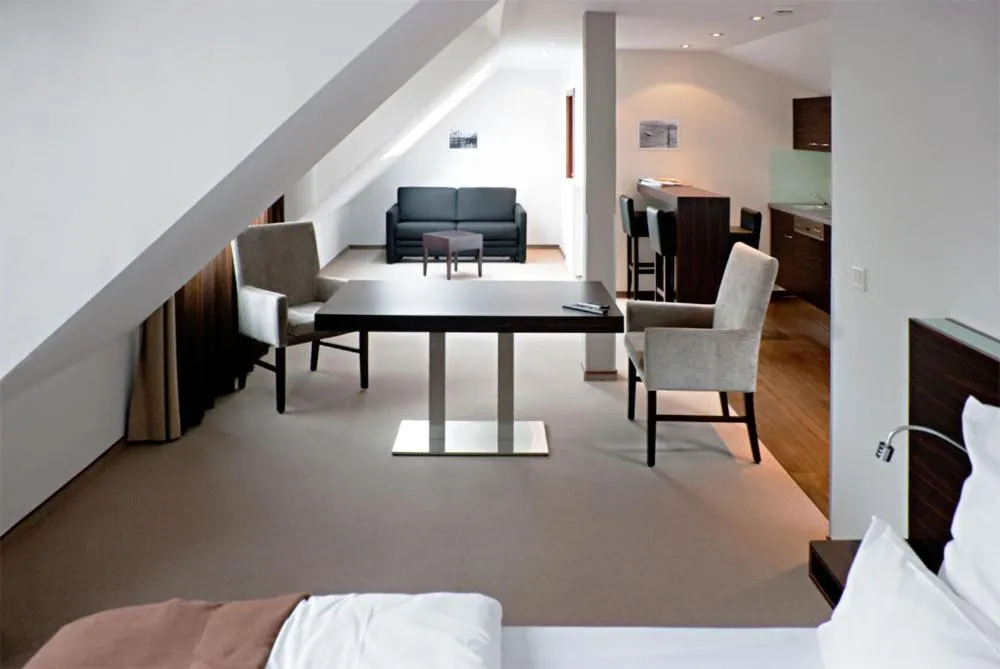 Kitchen or kitchenette, Bed in Boardinghouse Bielefeld