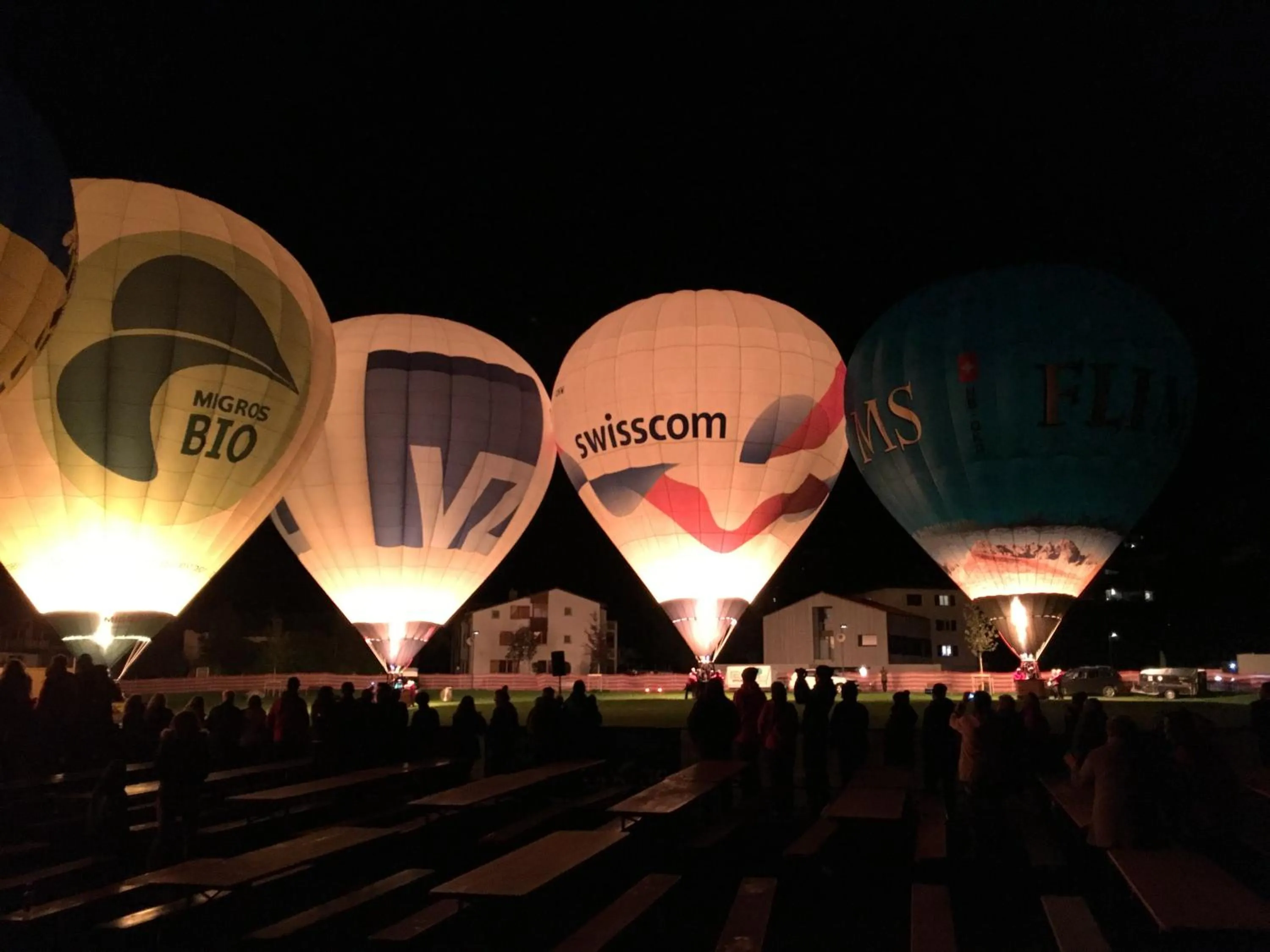Evening entertainment in Hotel Restaurant Chesa
