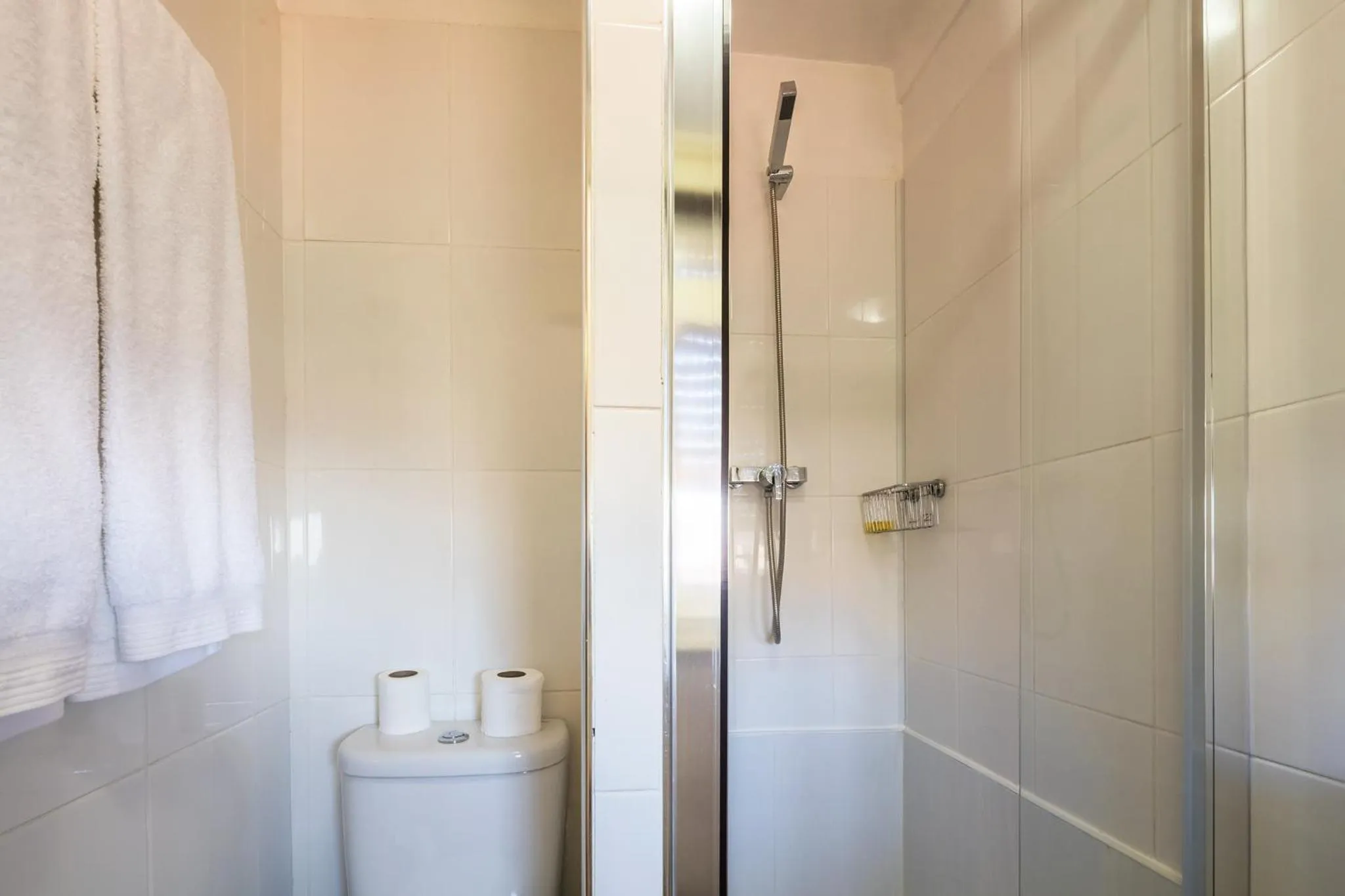 Bathroom in Pedra Iberica