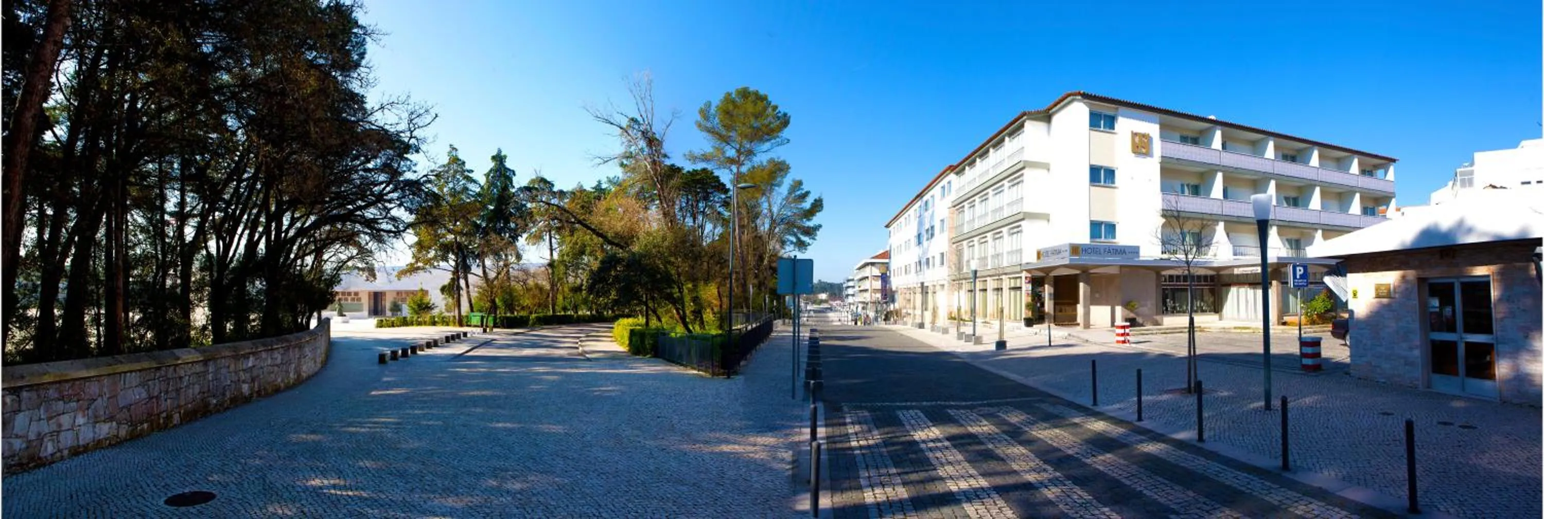 Facade/entrance in Hotel Fatima Center