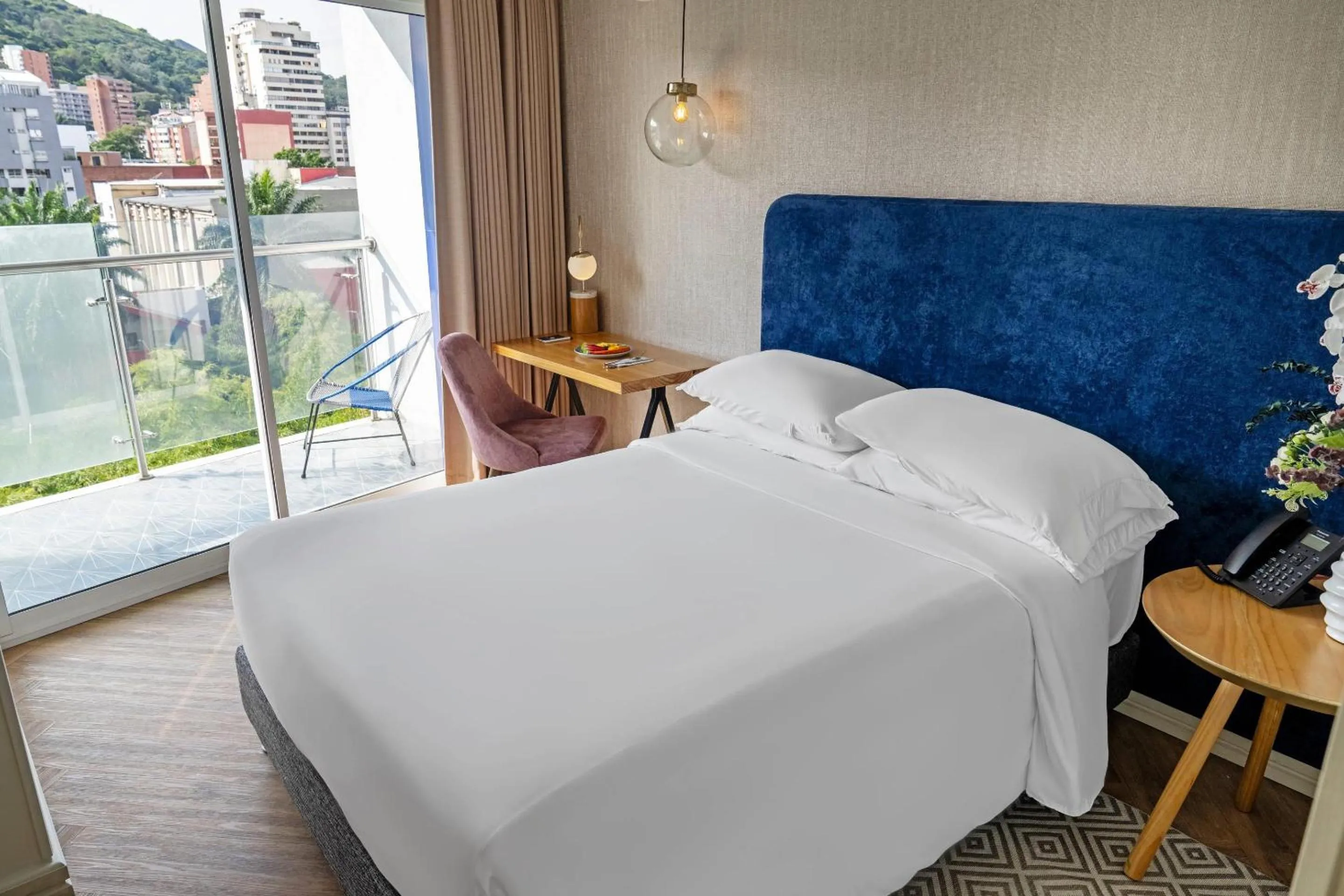 Bedroom, Bed in Faranda Collection Cali, a member of Radisson Individuals