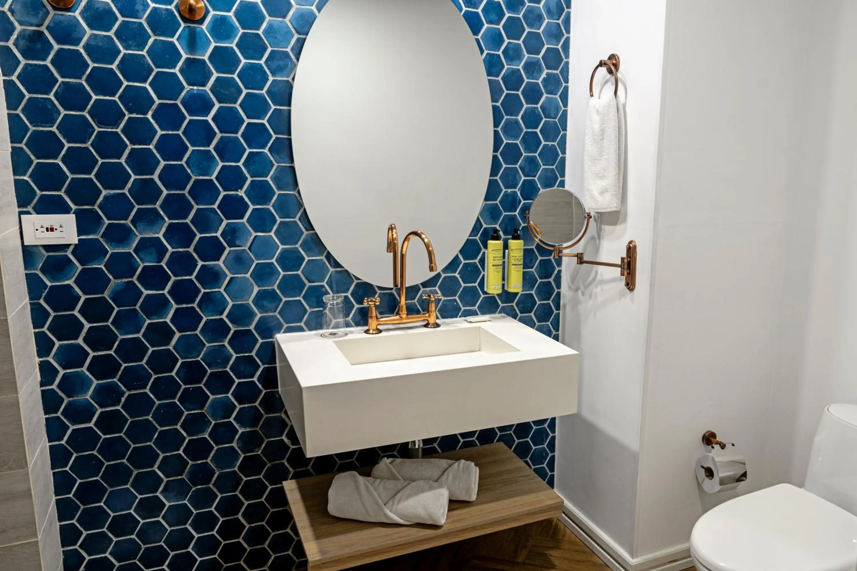 Bathroom in Faranda Collection Cali, a member of Radisson Individuals
