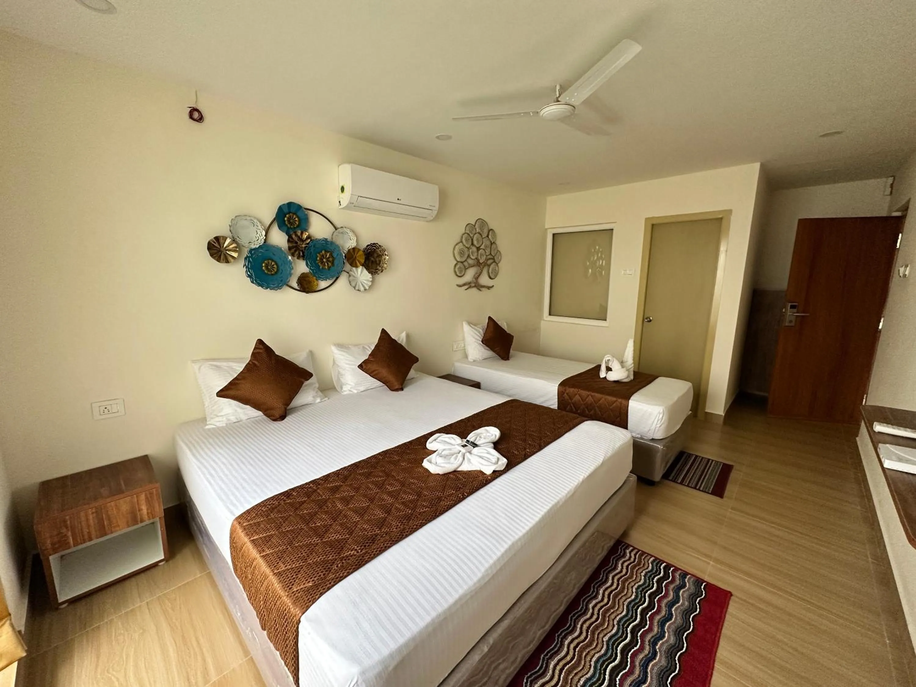 Bed in Hotel Ramakrishna