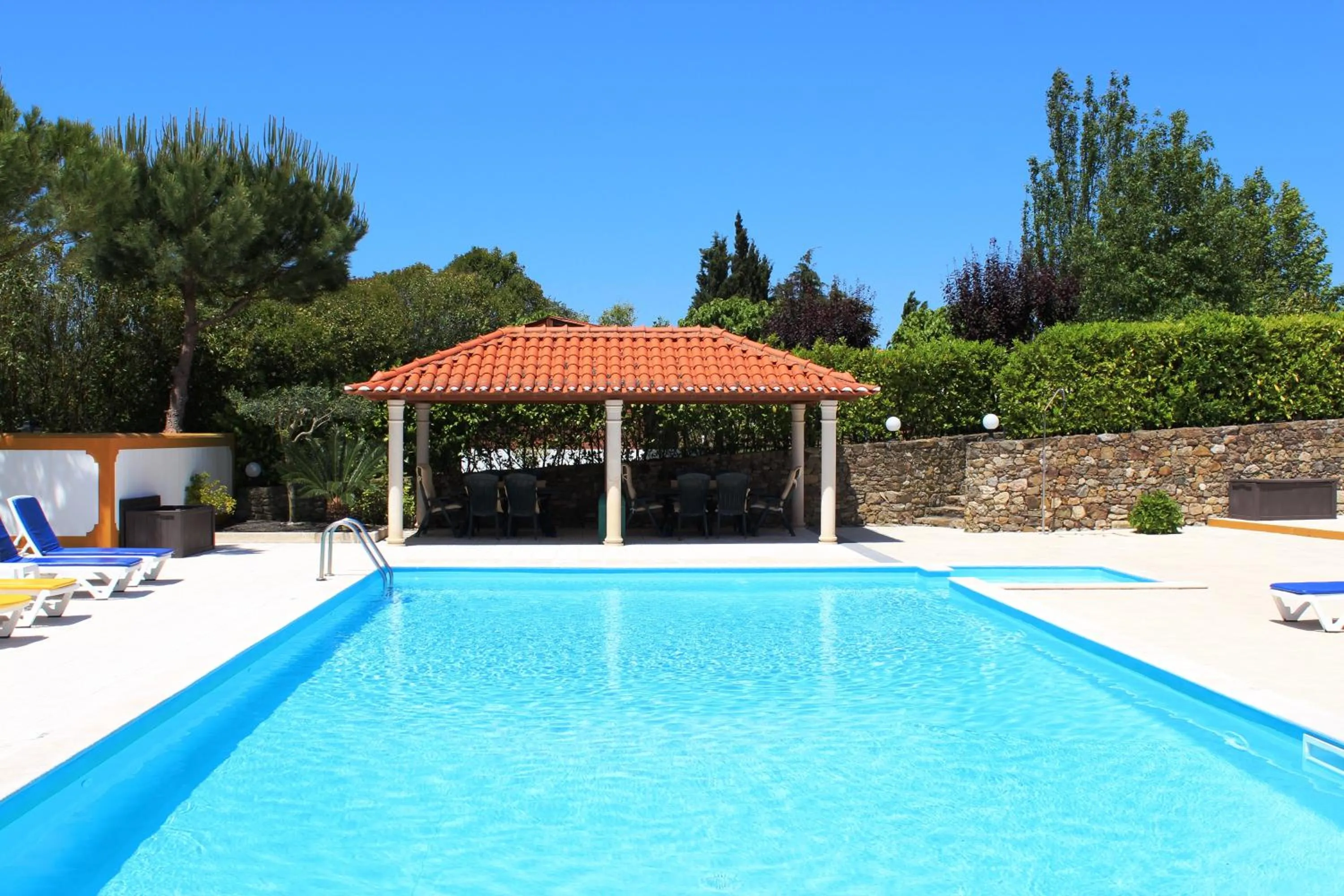Swimming pool in Casa de Campo Sao Rafael - Turismo Rural