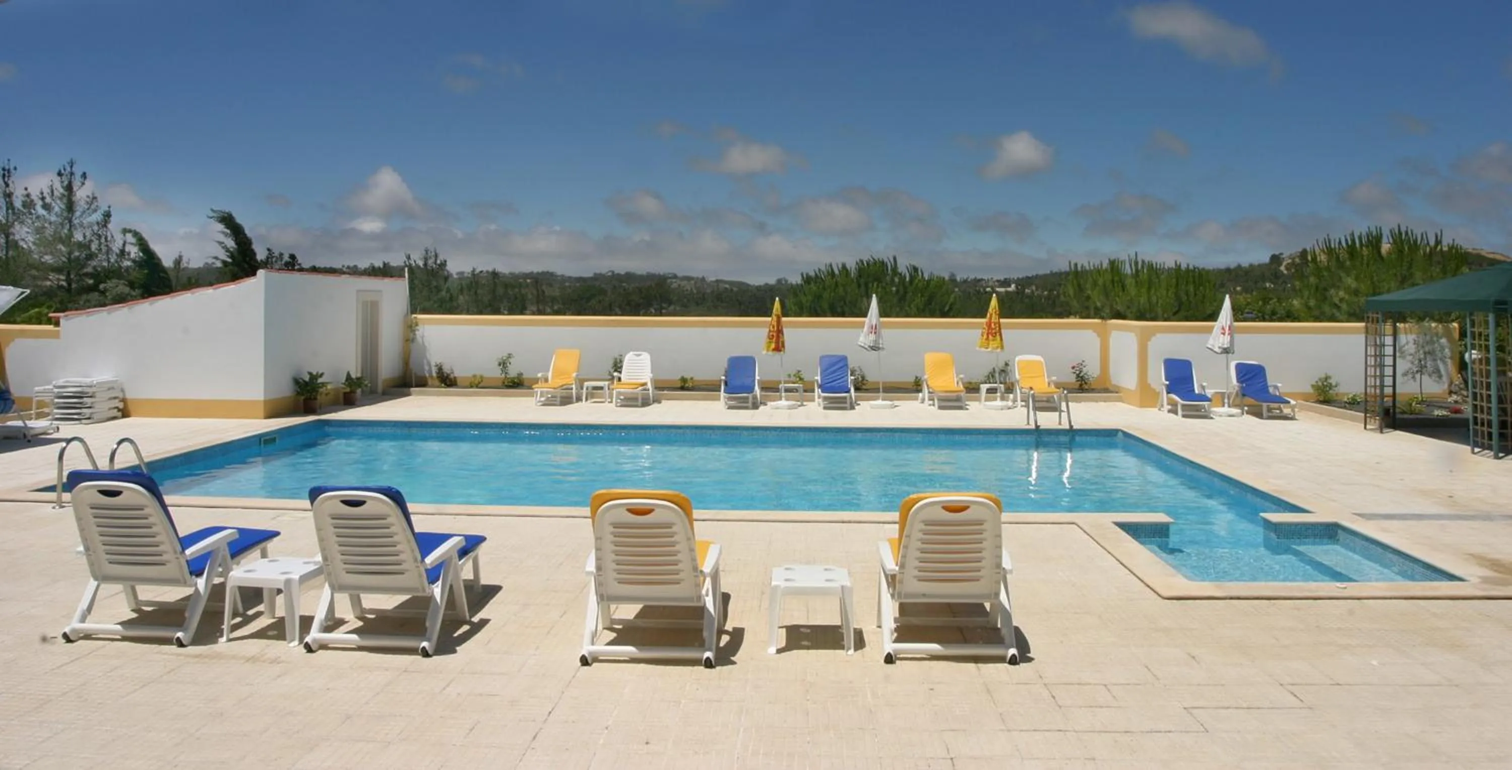 Swimming pool in Casa de Campo Sao Rafael - Turismo Rural