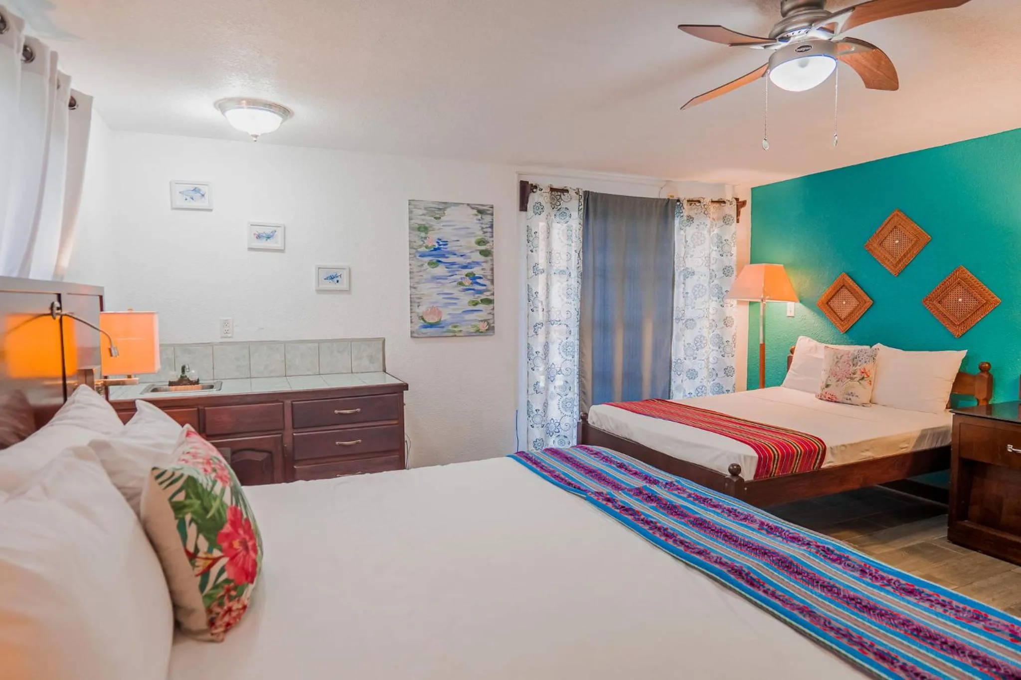 Bed in Drift Inn San Pedro