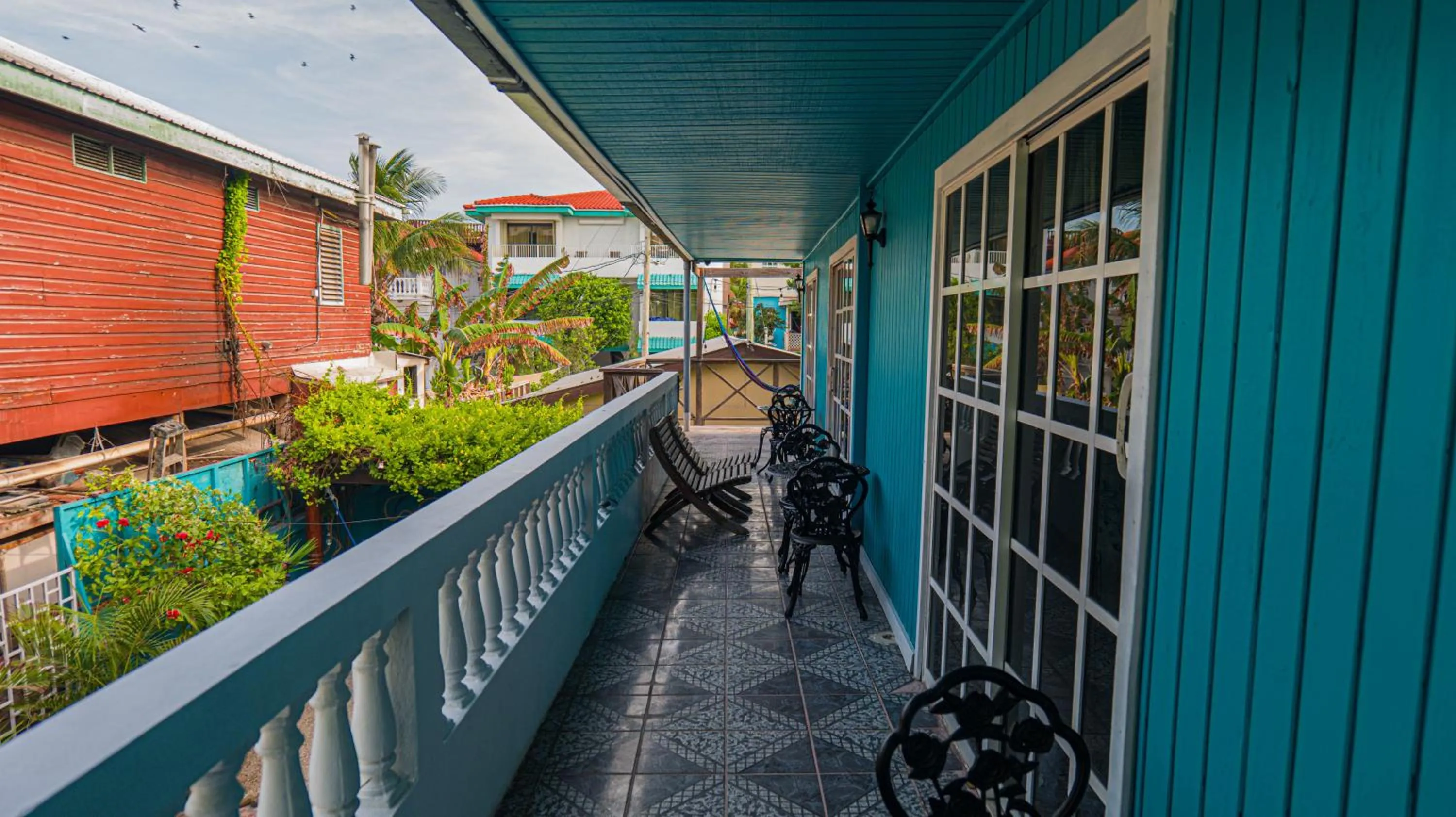 Balcony/Terrace in Drift Inn San Pedro