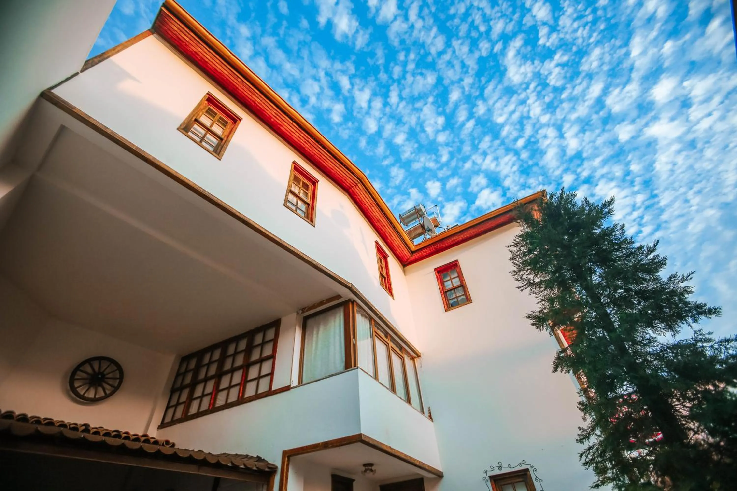 Facade/entrance in Patio Hotel