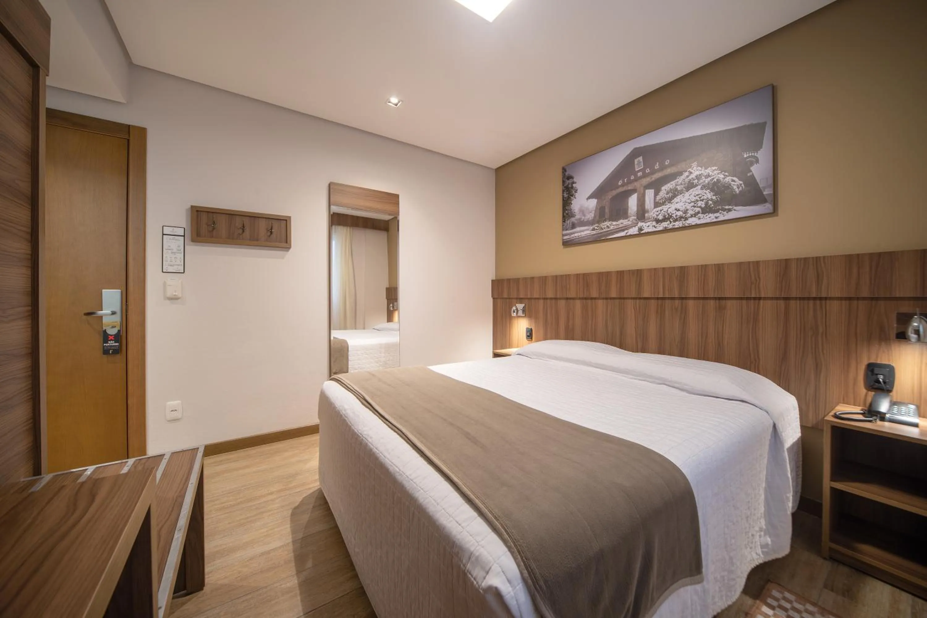 Bedroom, Bed in Hotel Fioreze Centro