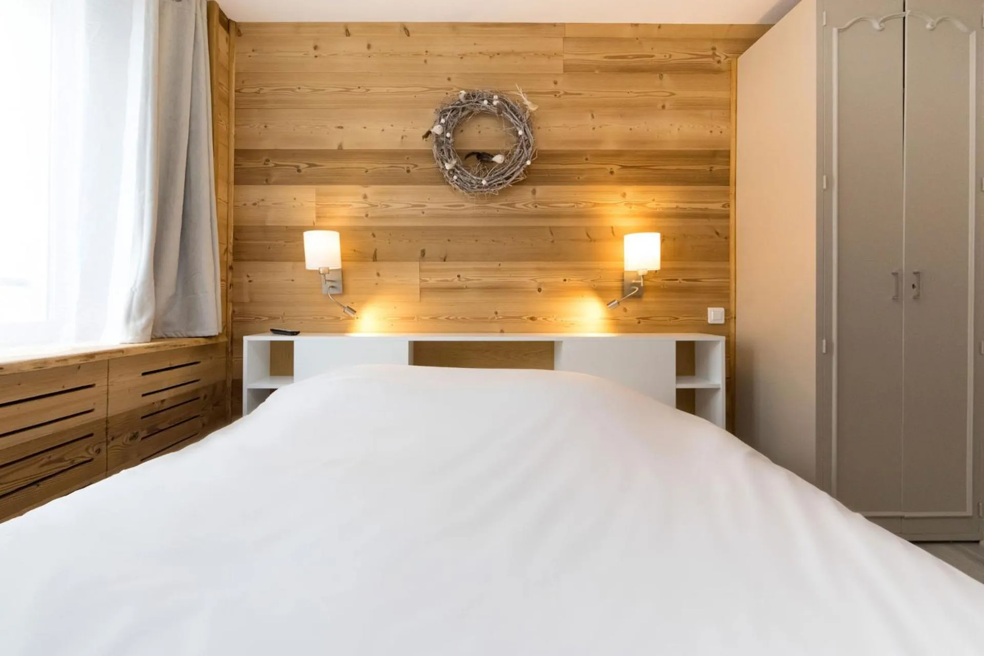 Bed in Hôtel Restaurant l'Aubergade