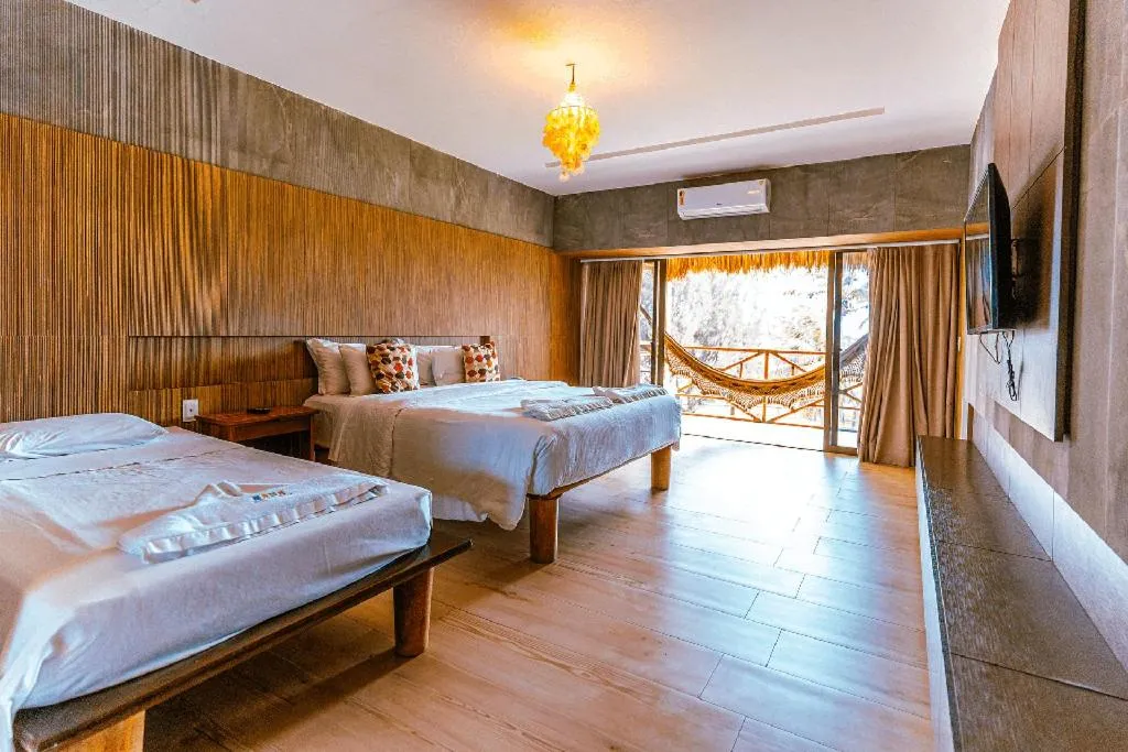 Bed in Hotel Casa do Mar