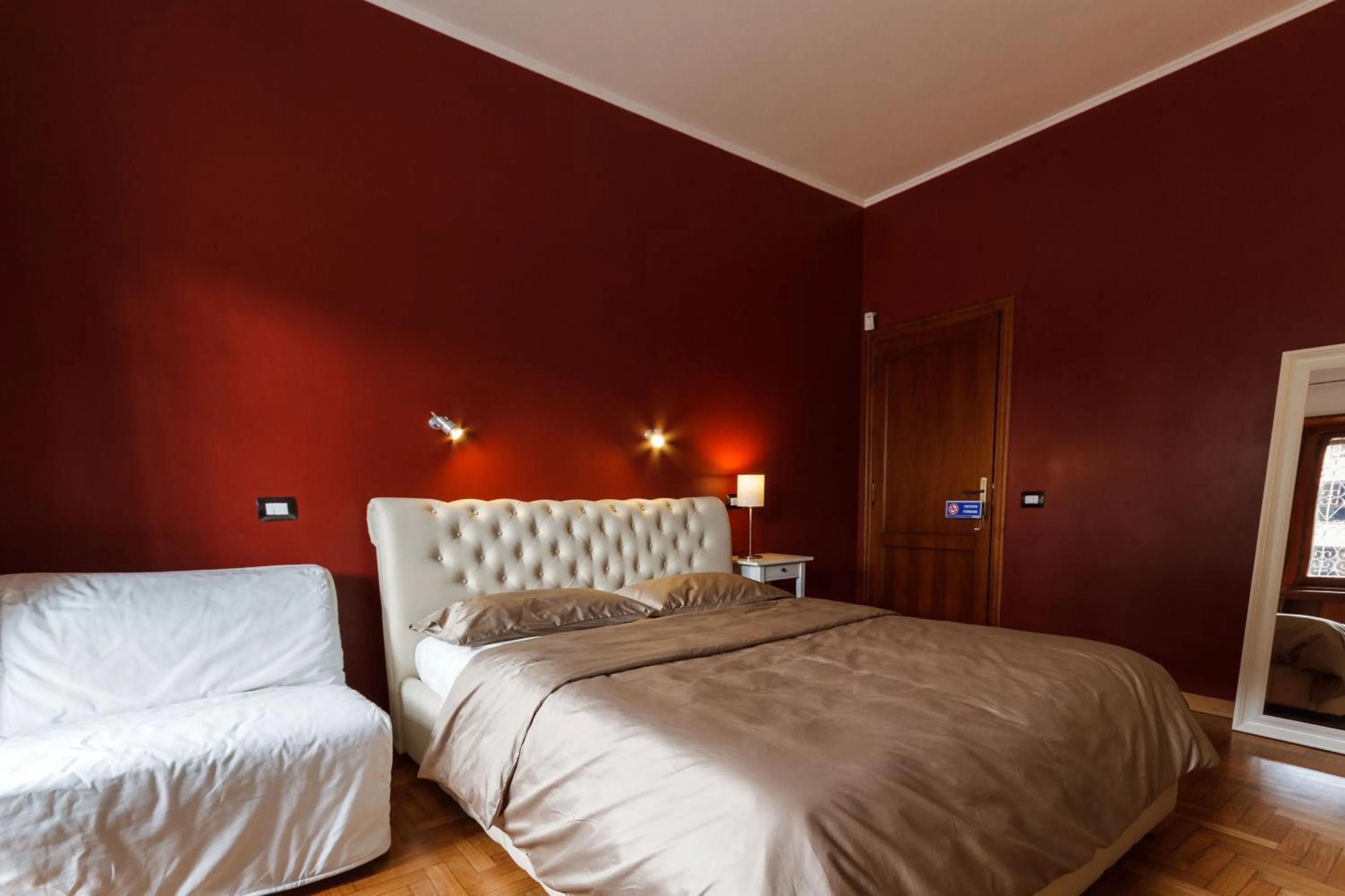 Bedroom, Bed in L'Angolo Cortese