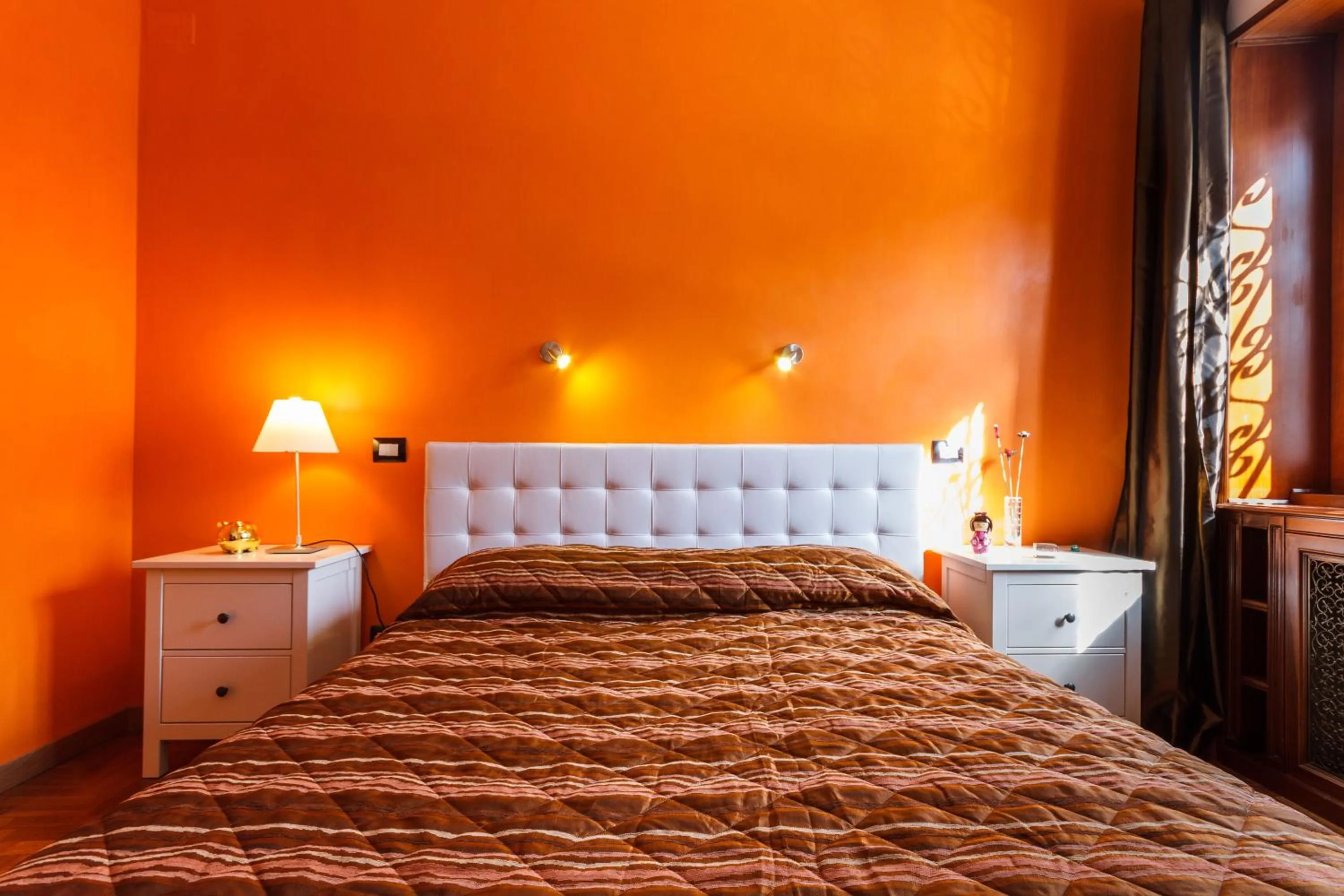 Bedroom, Bed in L'Angolo Cortese