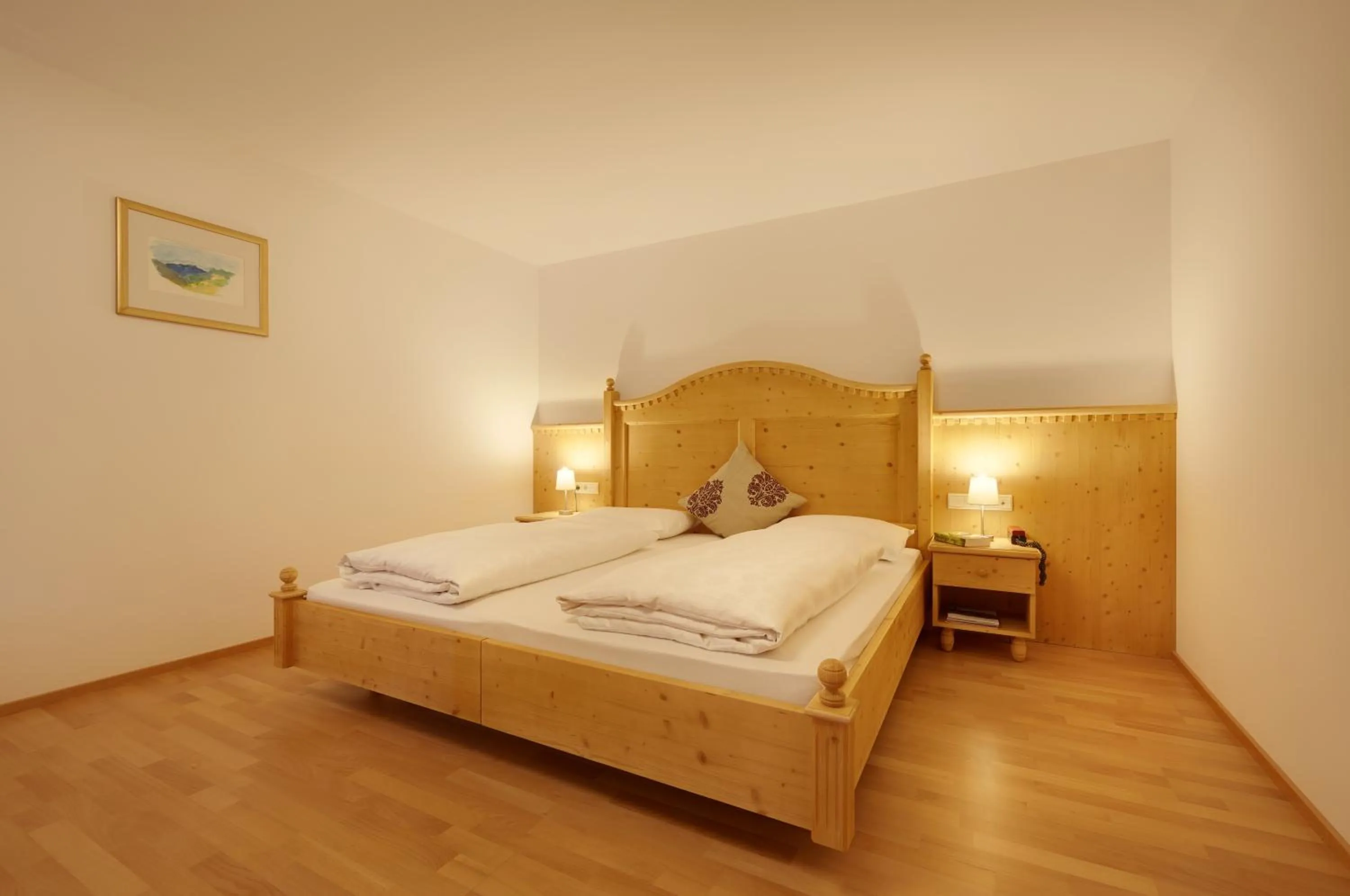 Photo of the whole room, Bed in Parkhotel Post