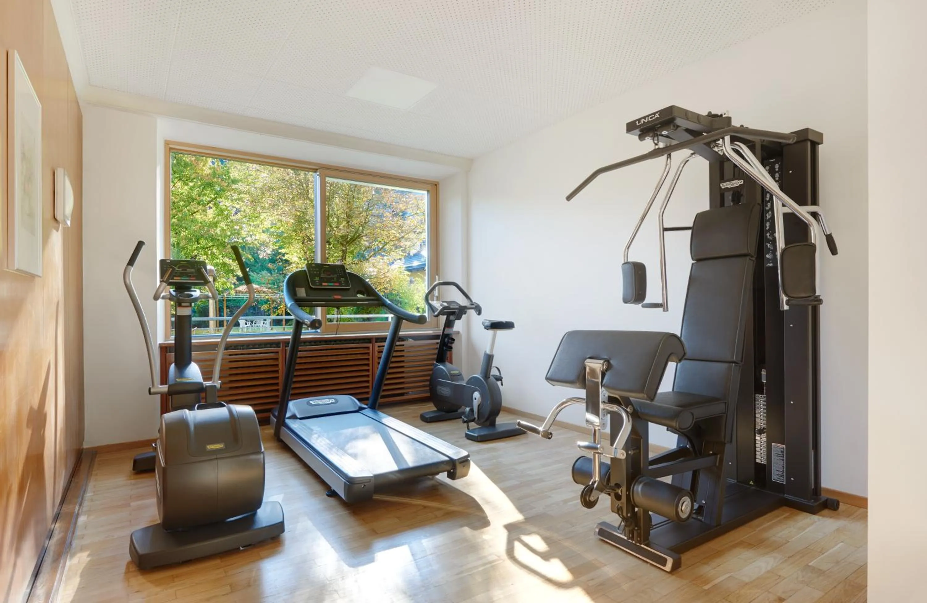 Swimming pool in Parkhotel Post