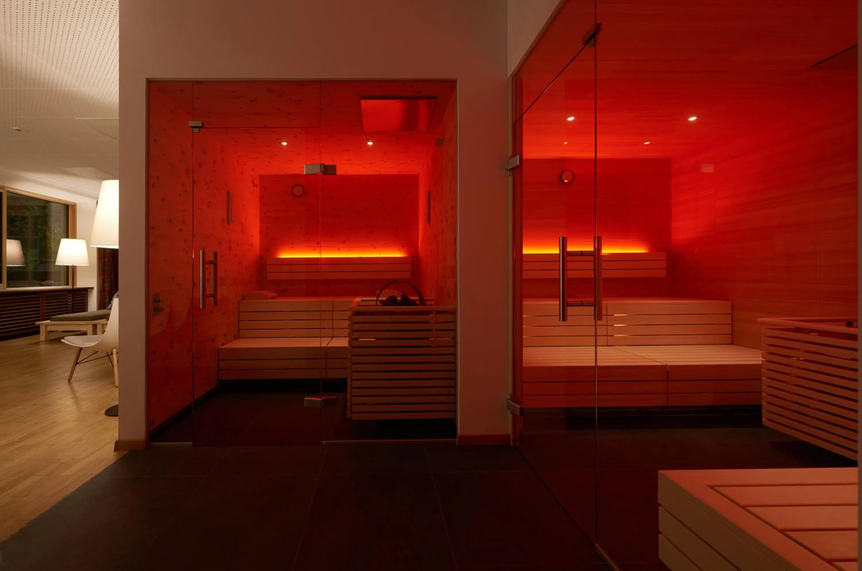 Sauna, Bed in Parkhotel Post