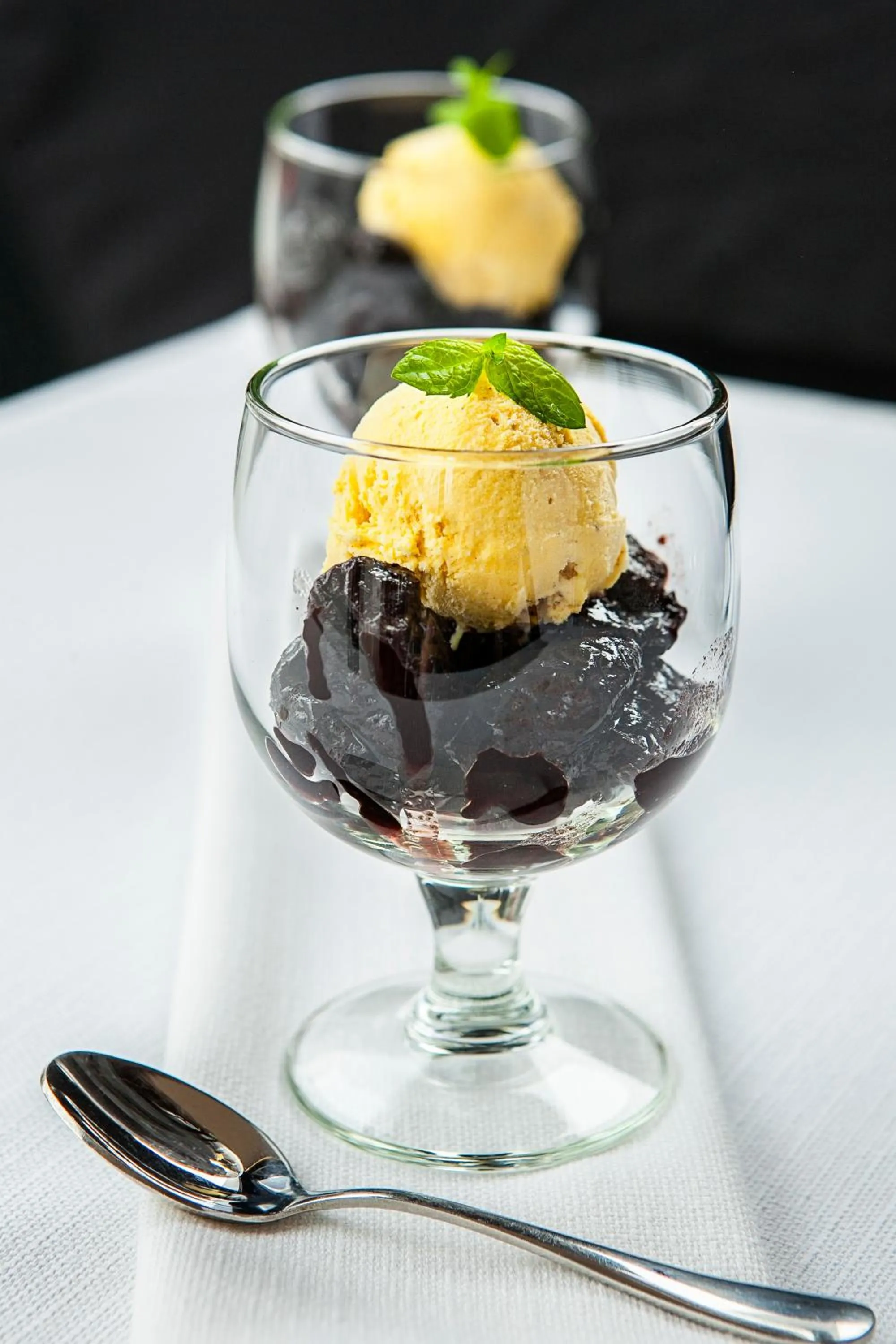 Restaurant/places to eat in M Hotel Sosnowiec