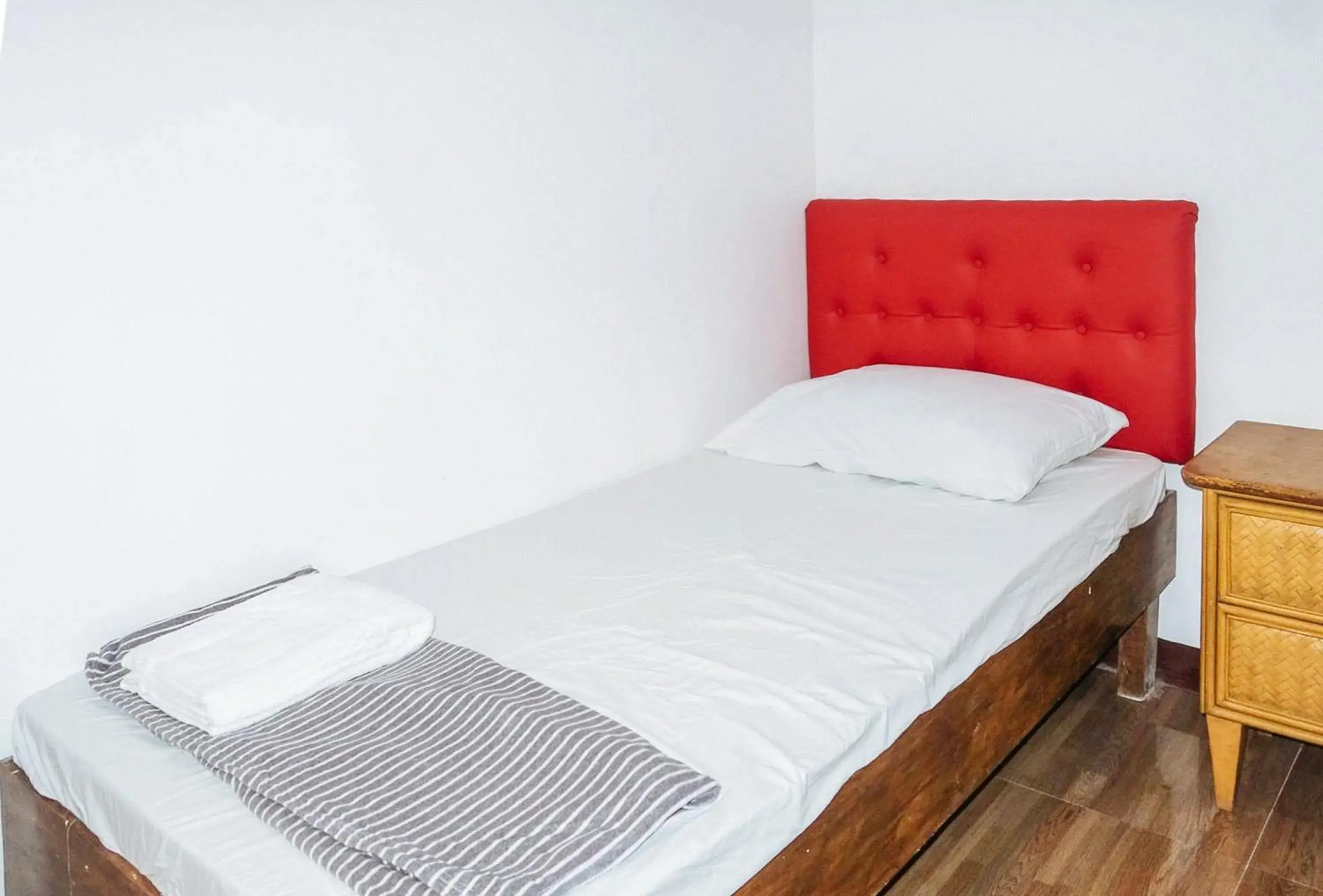 Single Room in Magabelle Guesthouse Single Room in Magabelle Guesthouse