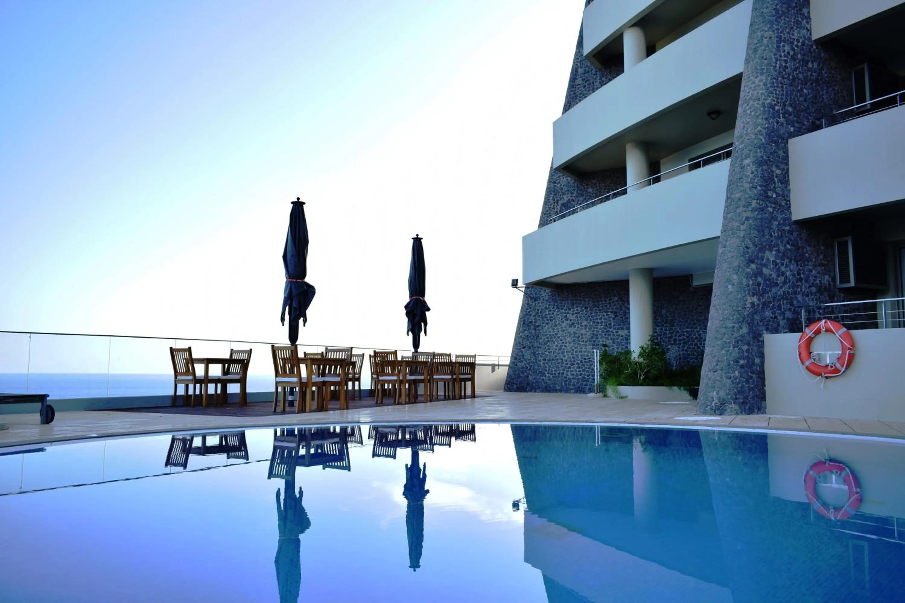 Swimming pool in Madeira Regency Cliff - Adults Only