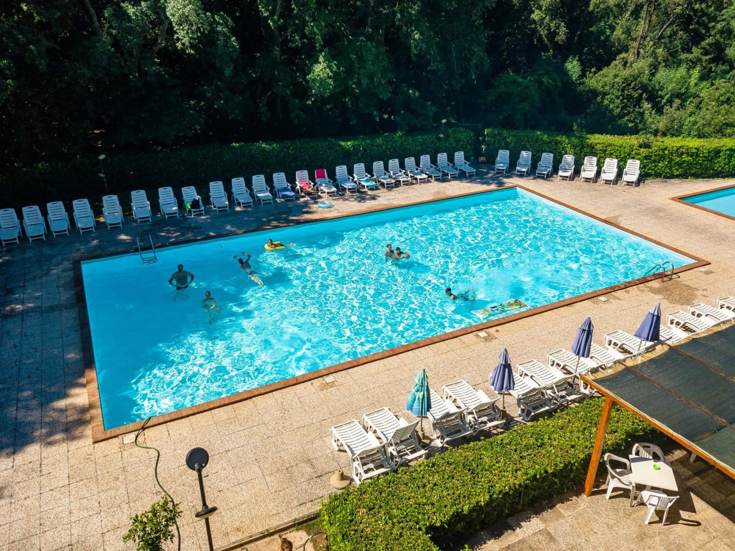 Pool view in Residence Ristorante Il Paradiso