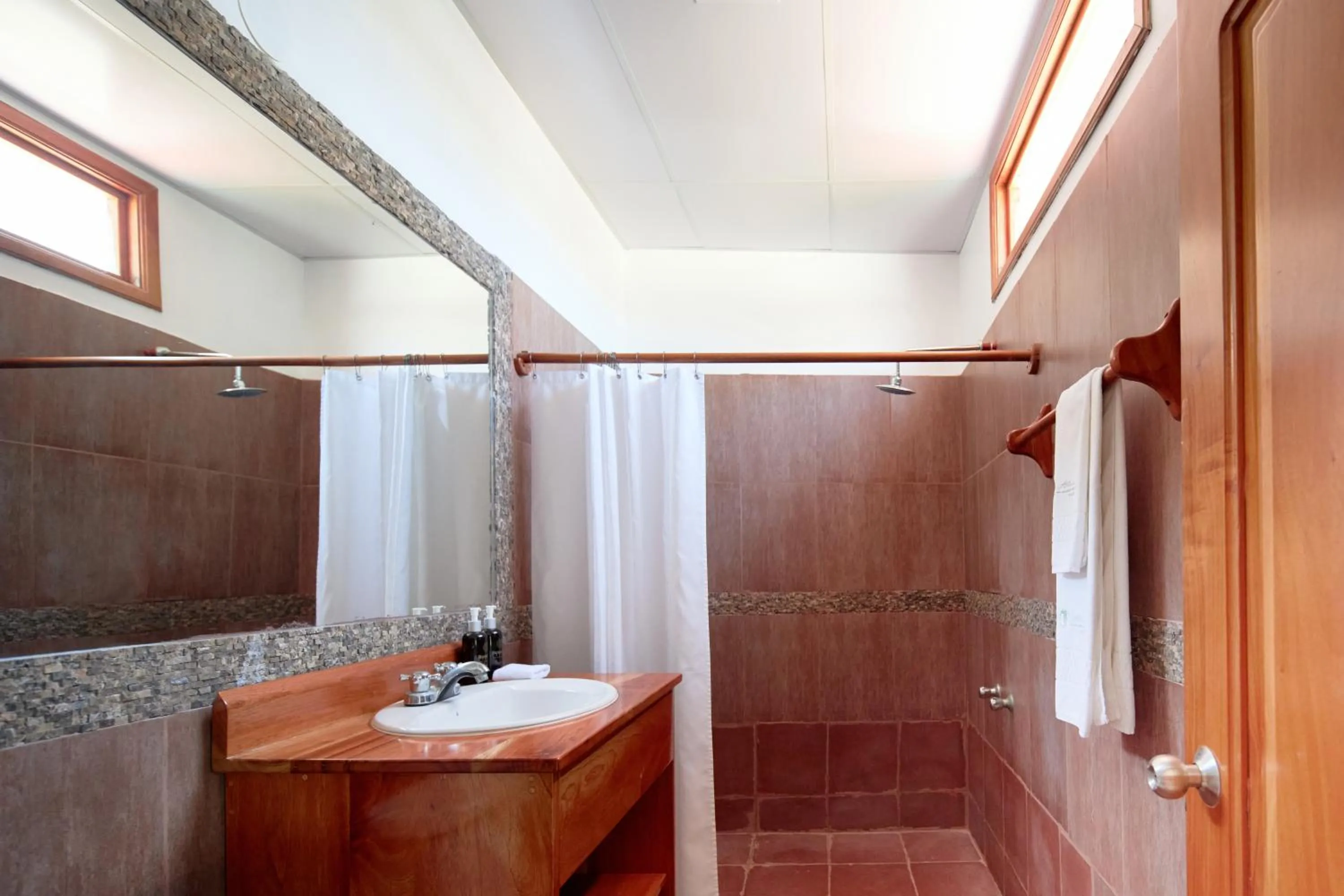 Shower in Hotel Albemarle Galapagos Beachfront